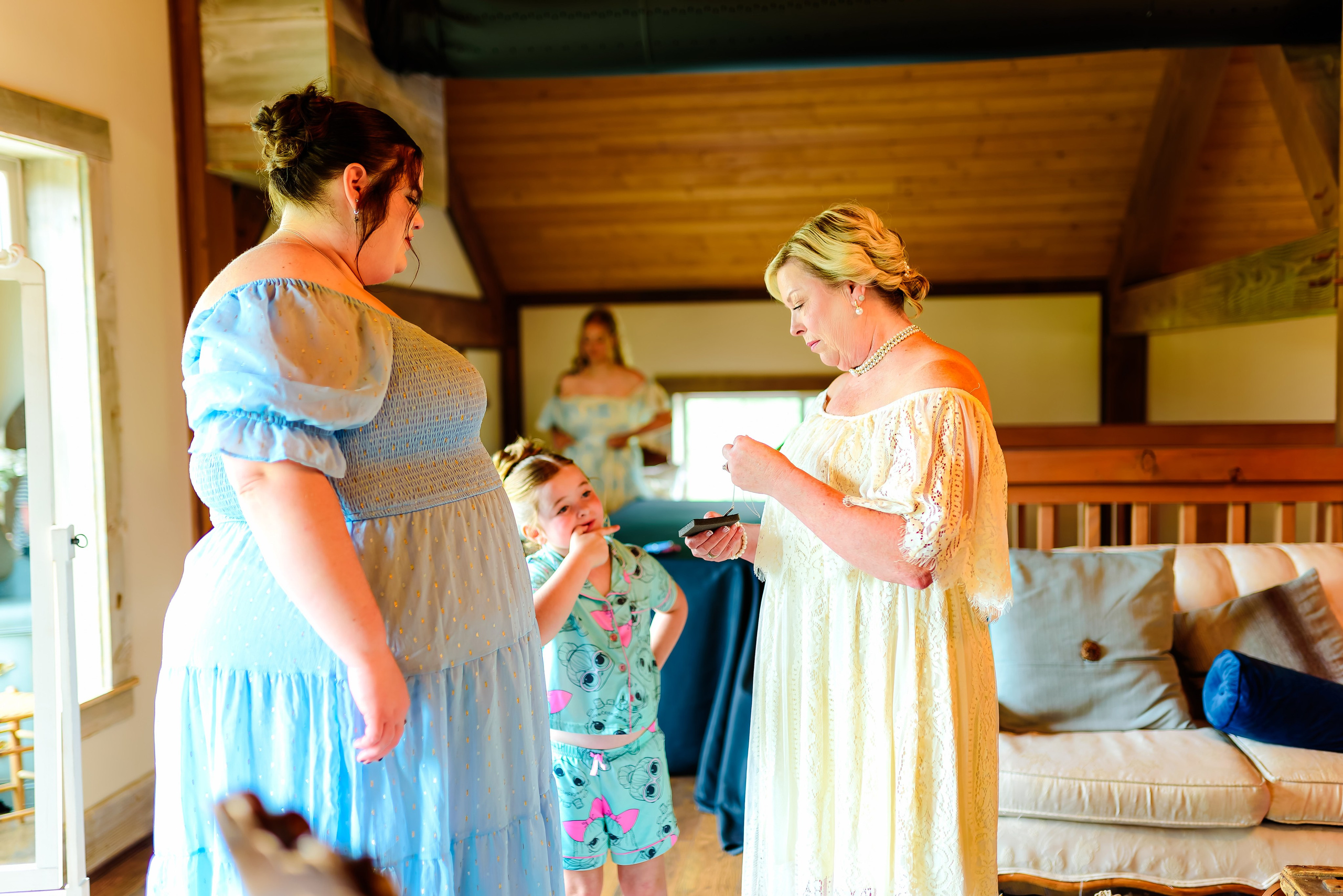 Dorinda + Gil’s Vow Renewal. Alexandria Danielle Photography | Fort Wayne & Indianapolis Wedding Photographer