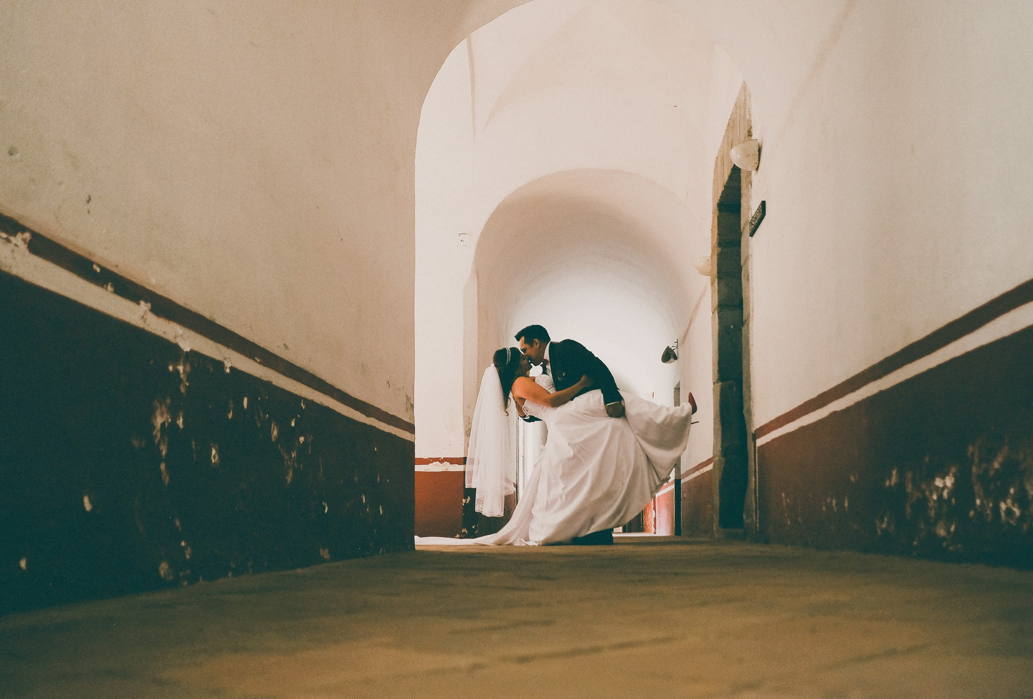 Itzel & Adrian. Wedding and family photographer in Mexico City
