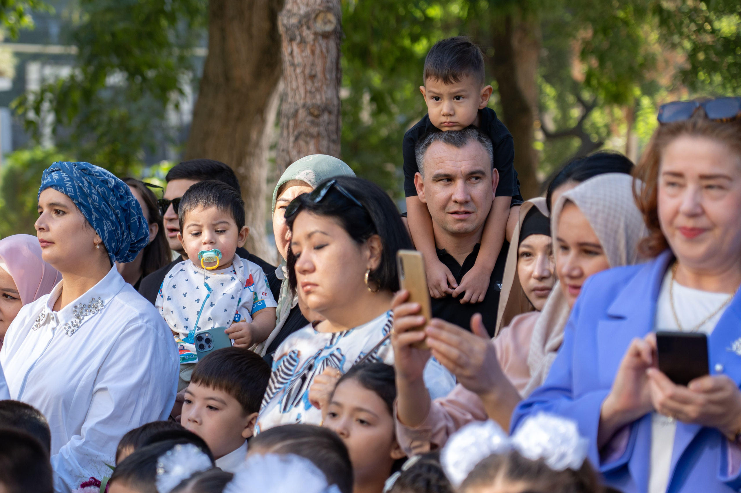 В школах Узбекистана прозвенел Первый звонок. Георгий Намазов | Фотограф в Ташкенте