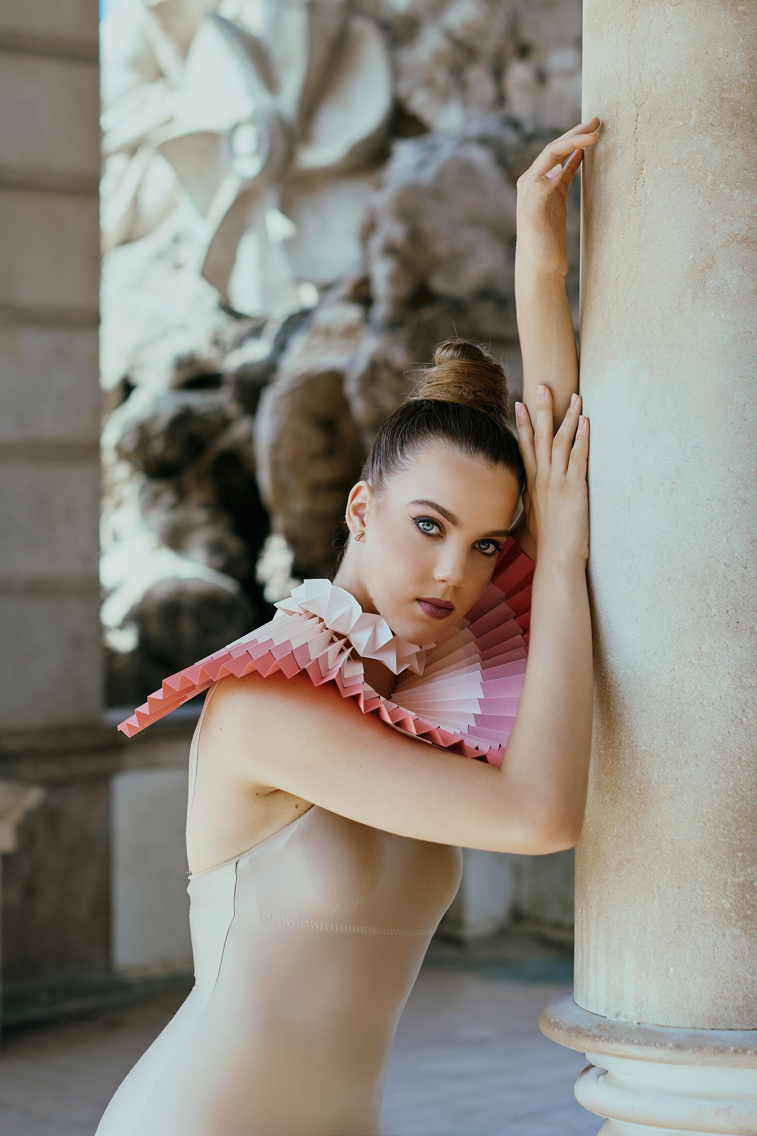 Барселона. Бумажное платье. Фотограф в Барселоне Жанна Захарченко