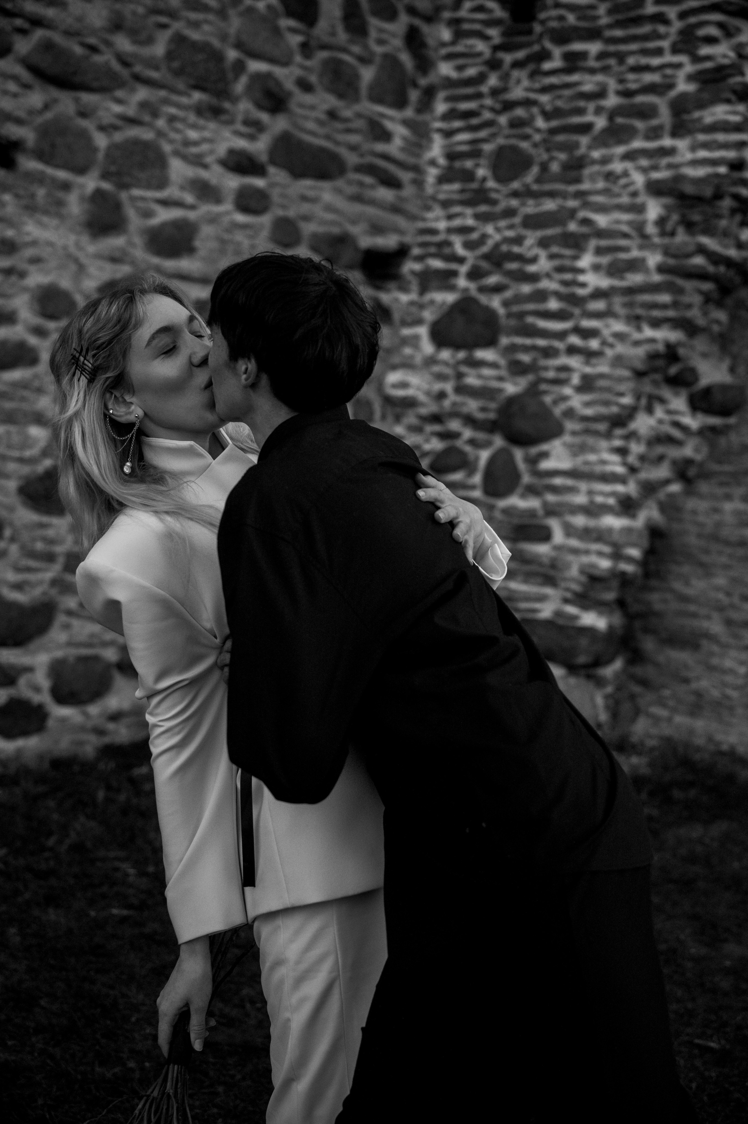 В замке у моря. Фотограф Таллинн — свадьба |семья | lovestory