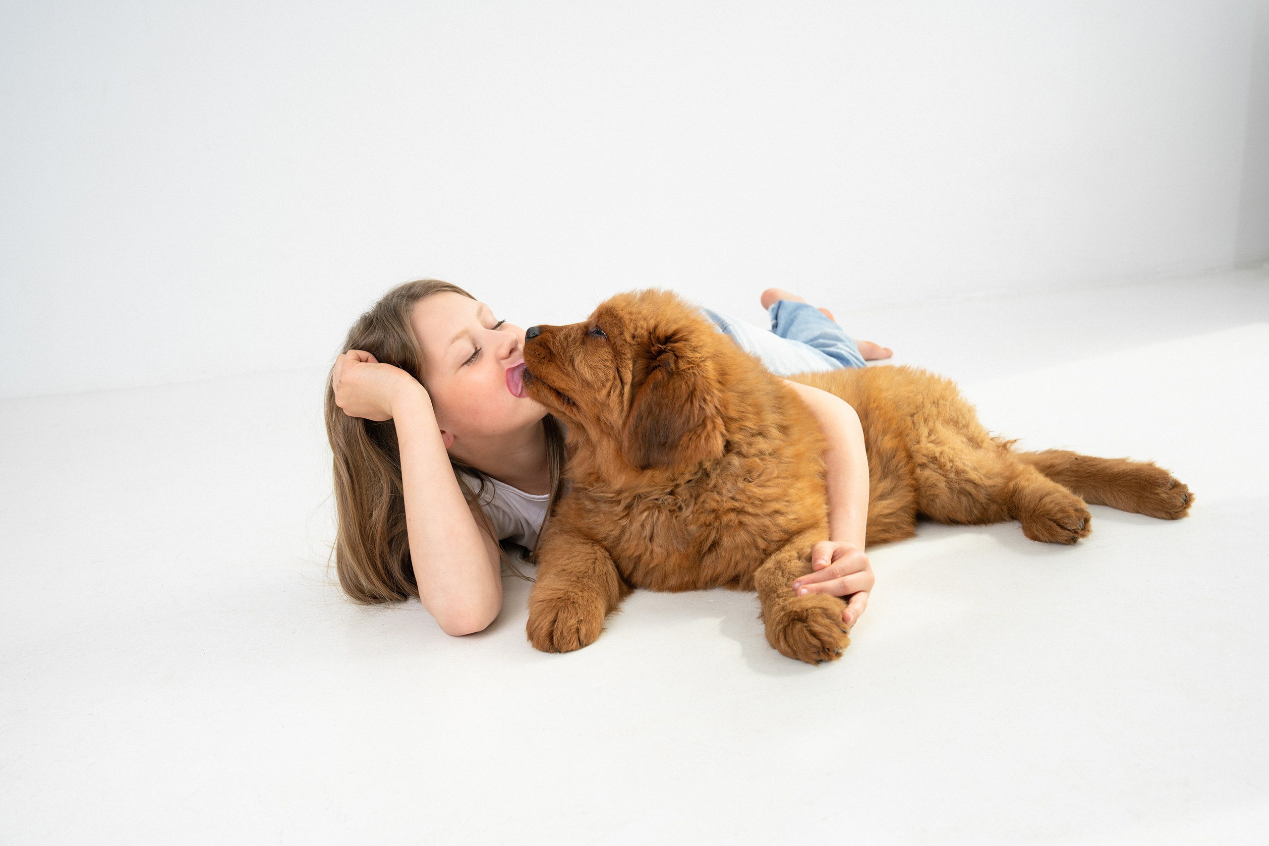 Žaneta, Urtė ir tibeto mastifų veislyno šuniukai. Vita Klimaševska ○ Fluffy Soulmate Photography