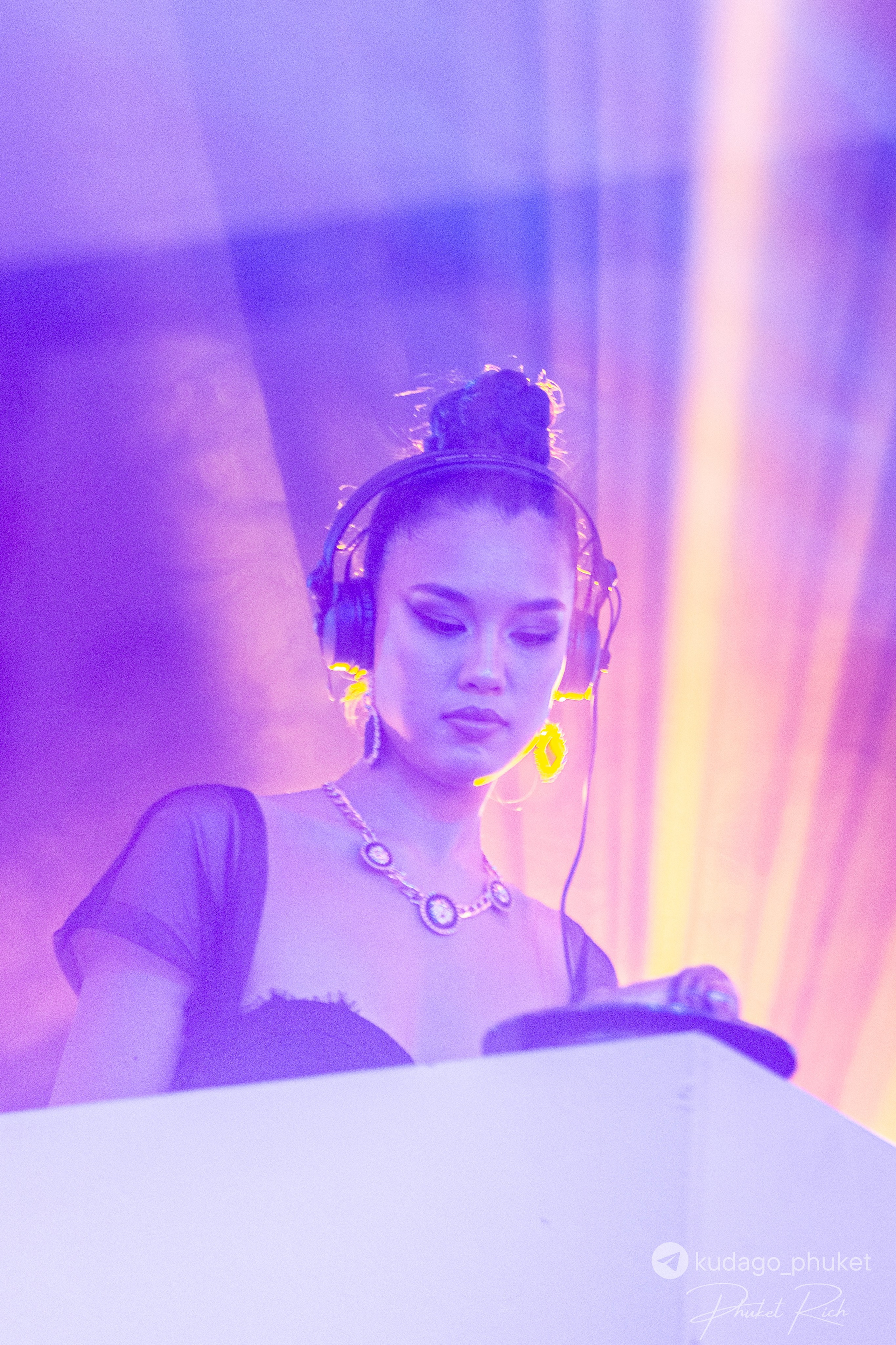 Вечеринка «Код да Винчи» | Фоторепортаж | Афиша | DAVAYSXODIM.com PHUKET. АФИША|ФОТОРЕПОРТАЖИ|ИВЕНТЫ|ПХУКЕТ