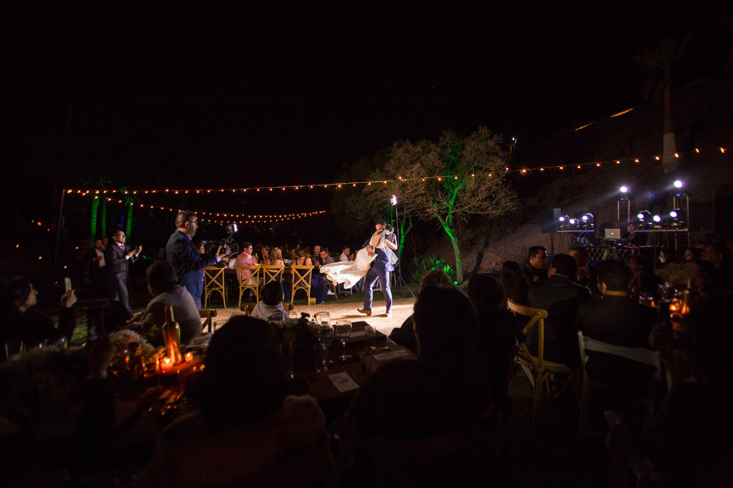 Rosarito Boda Nisa y Rodolfo. Estudio de fotografia en Tijuana
