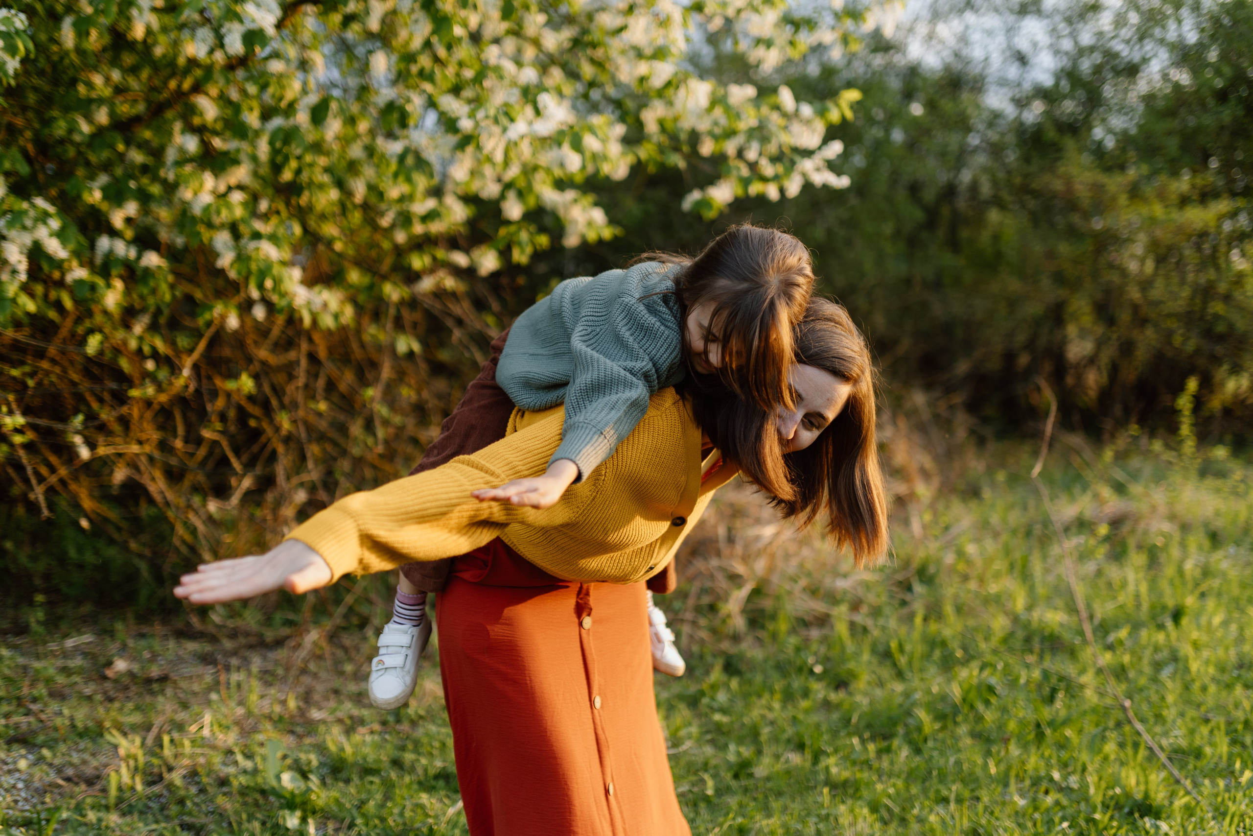 Cristina & Elena — Family. Main