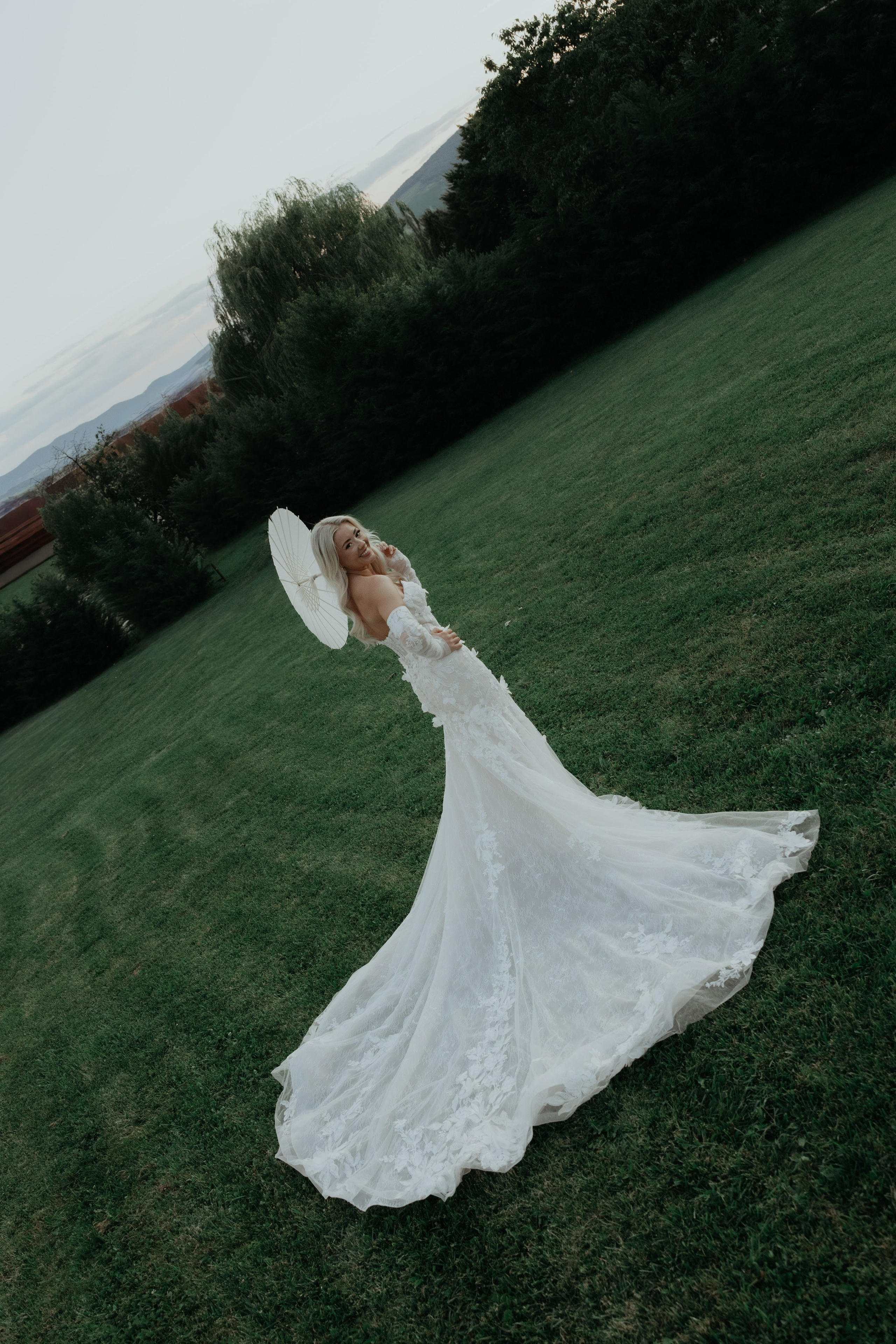 Tom&Nicoleta. Wedding Photographer Rares Patriche | Romania