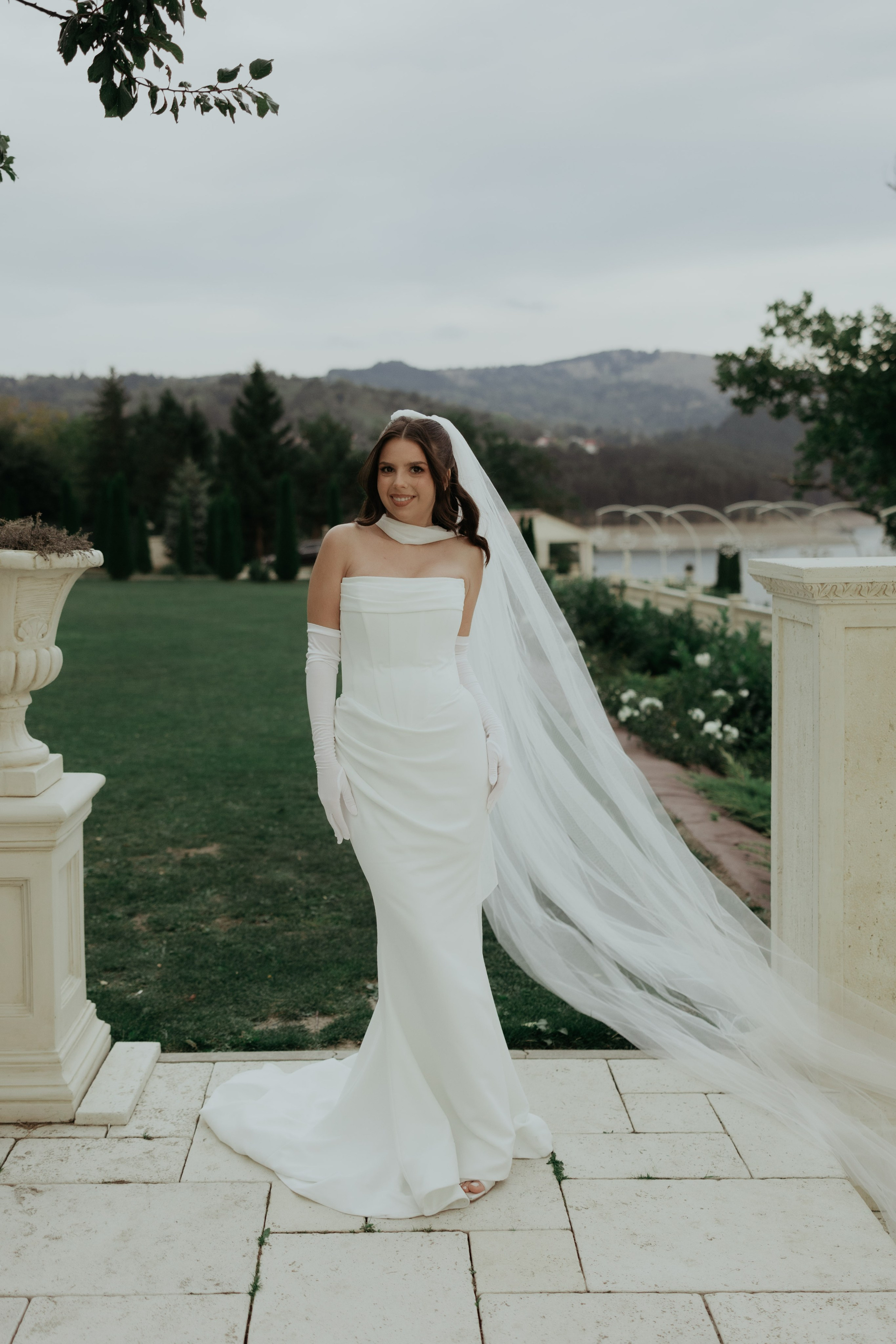 Alex&Denisa after wedding. Wedding Photographer Rares Patriche | Romania