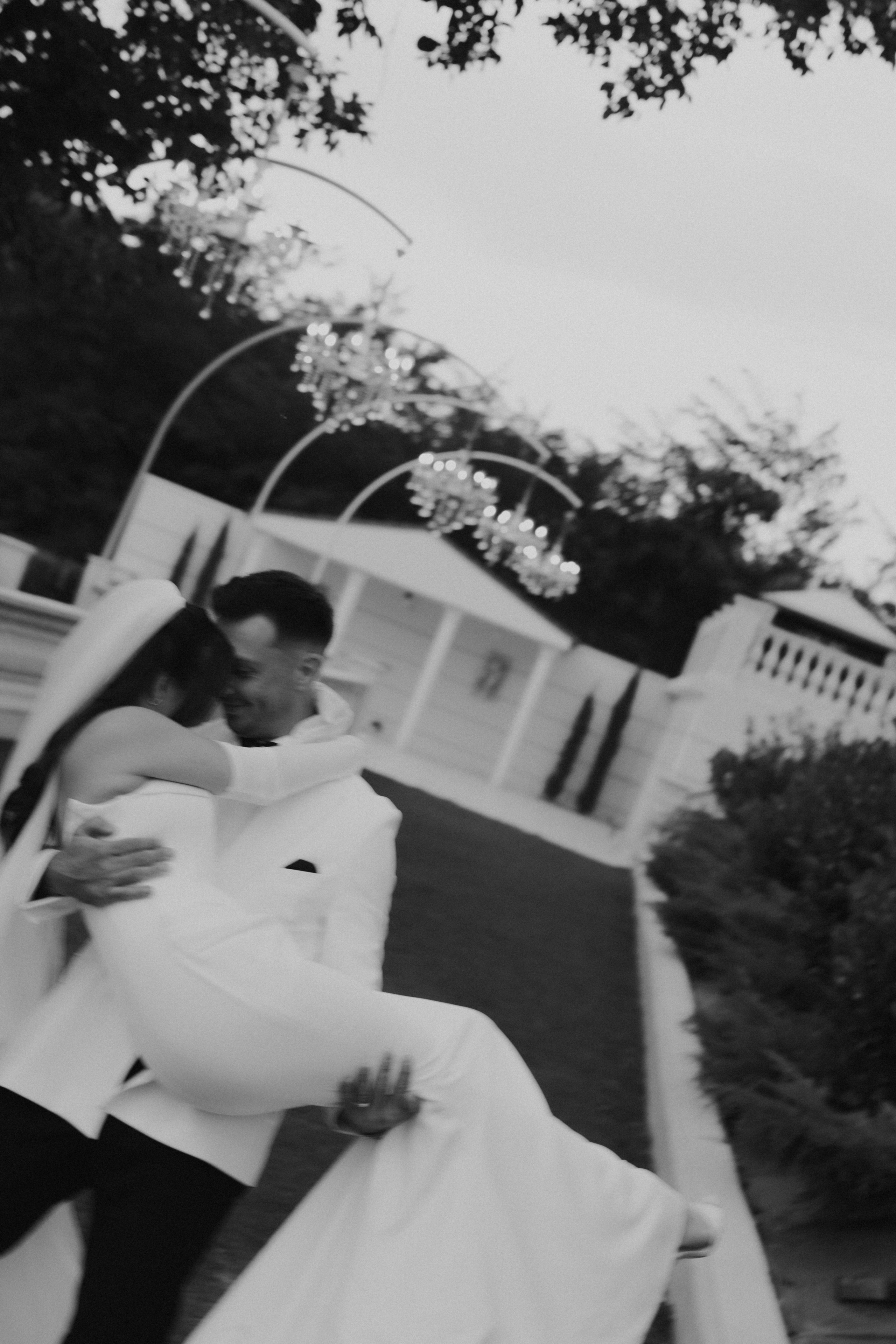 Alex&Denisa after wedding. Wedding Photographer Rares Patriche | Romania