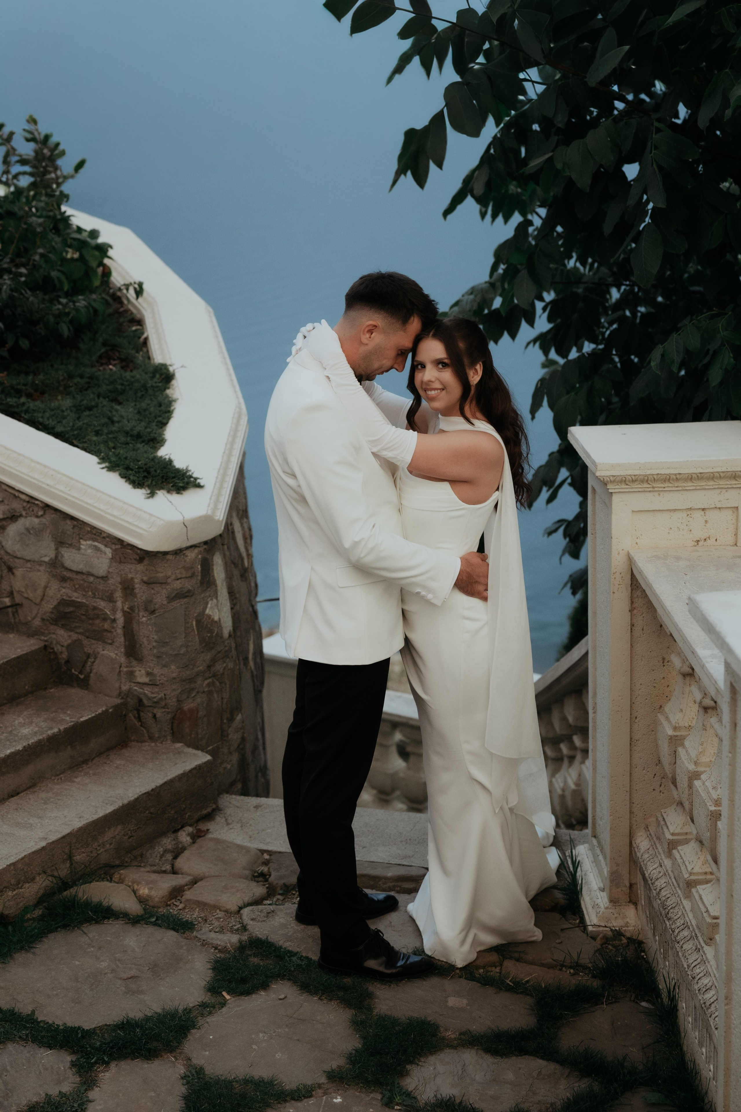 Alex&Denisa after wedding. Wedding Photographer Rares Patriche | Romania