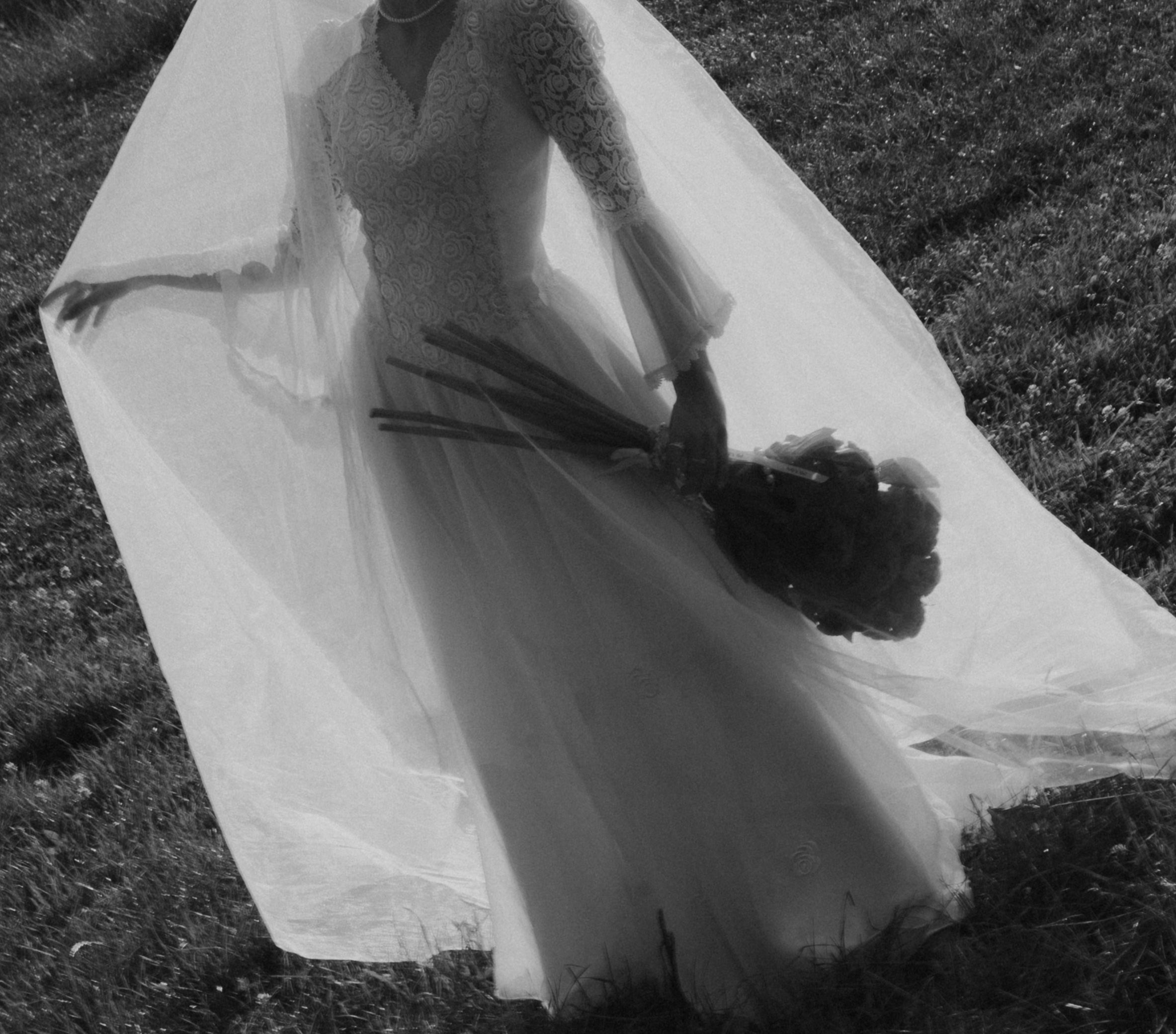 Raluca’s Bride. Wedding Photographer Rares Patriche | Romania