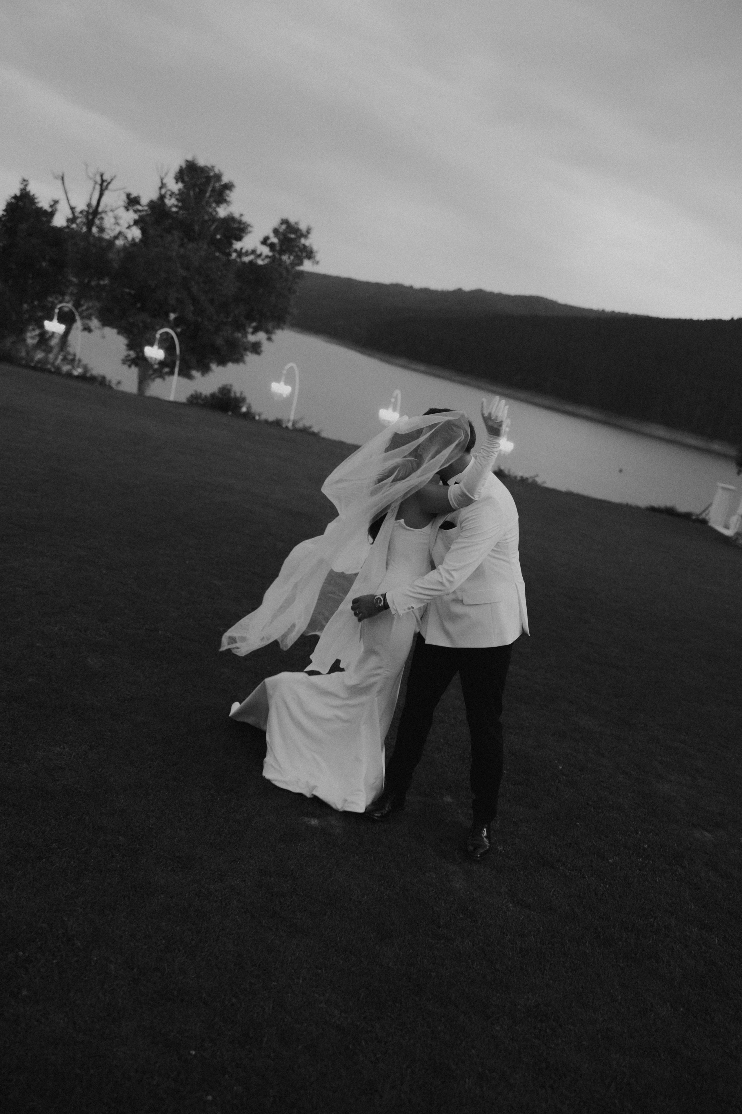 Alex&Denisa after wedding. Wedding Photographer Rares Patriche | Romania