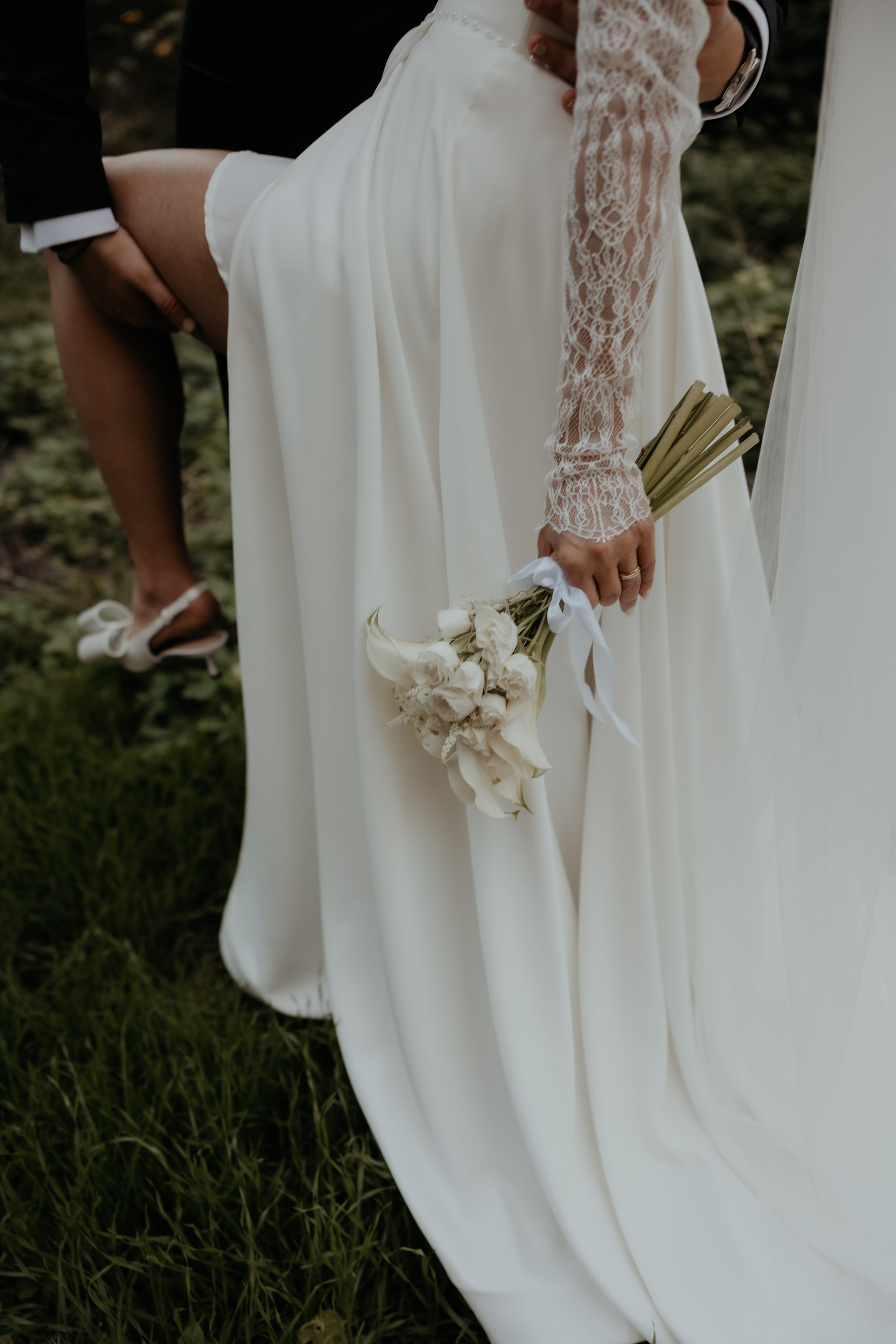 Iustin&Ariana. Wedding Photographer Rares Patriche | Romania