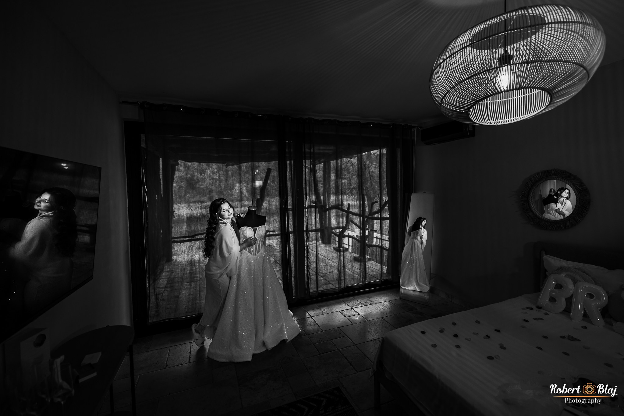 Larisa & Gabriel. Robert Blaj - Fotograf Nuntă Iași