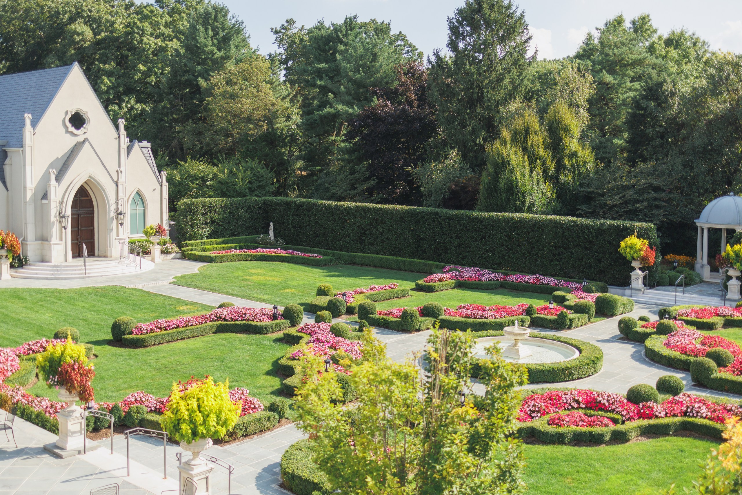 Park Chateau. Luxury Wedding Photography and Cinematography