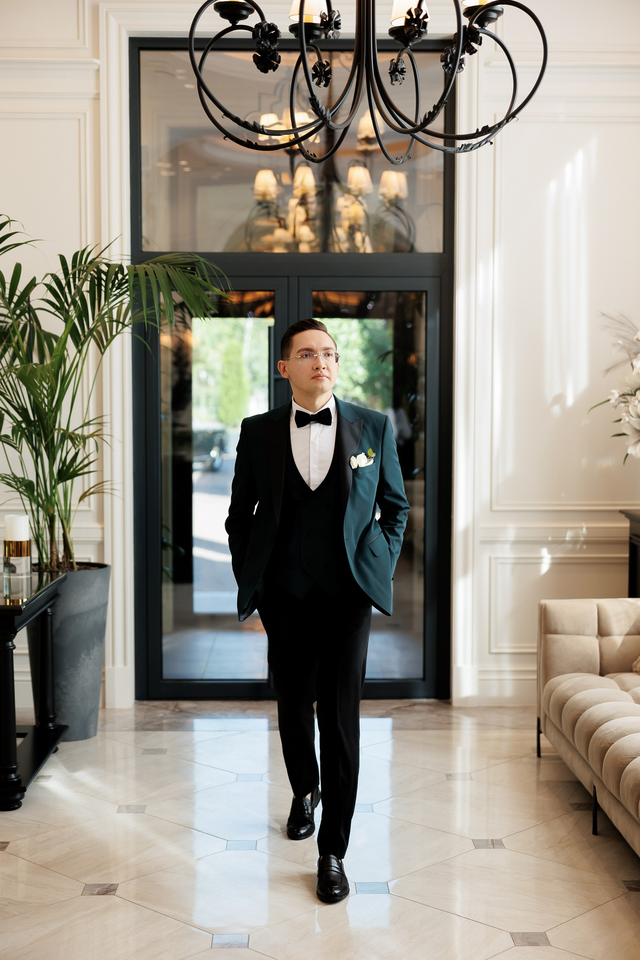 Serghei & Erica — Queen Residence. Servicii Foto și Video 067188353