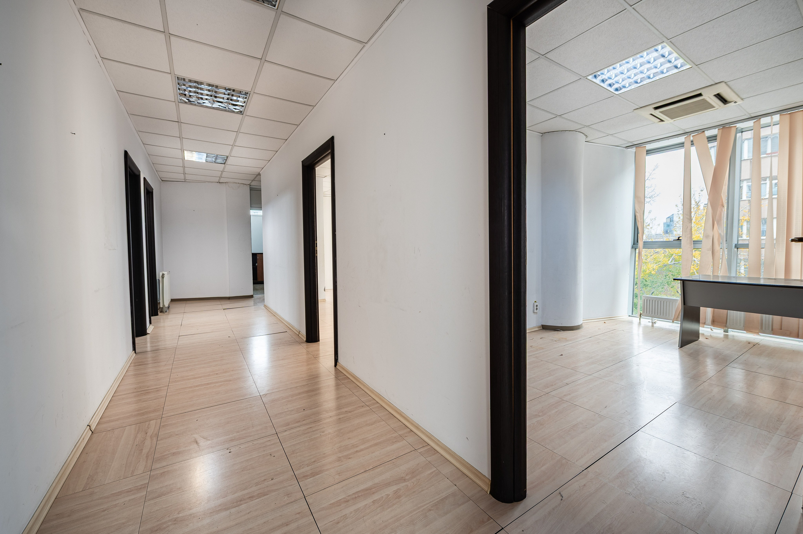 Clădire Birouri. Andrei Samuel – Fotograf București | Evenimente, Studio, Imobiliare, Produs