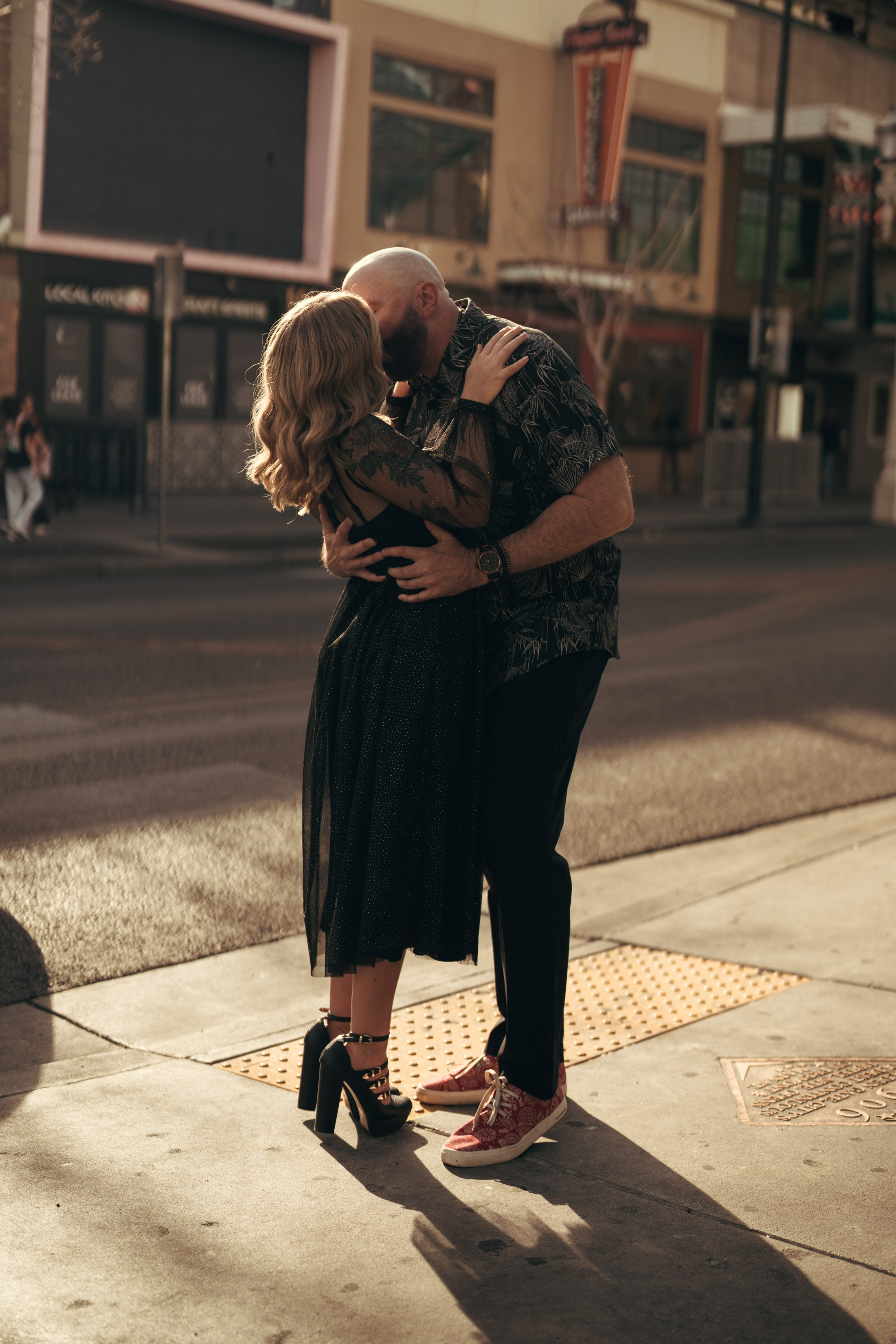 Bri&John. Wedding & elopement photographer Viktoriya Kravtsov. Las Vegas