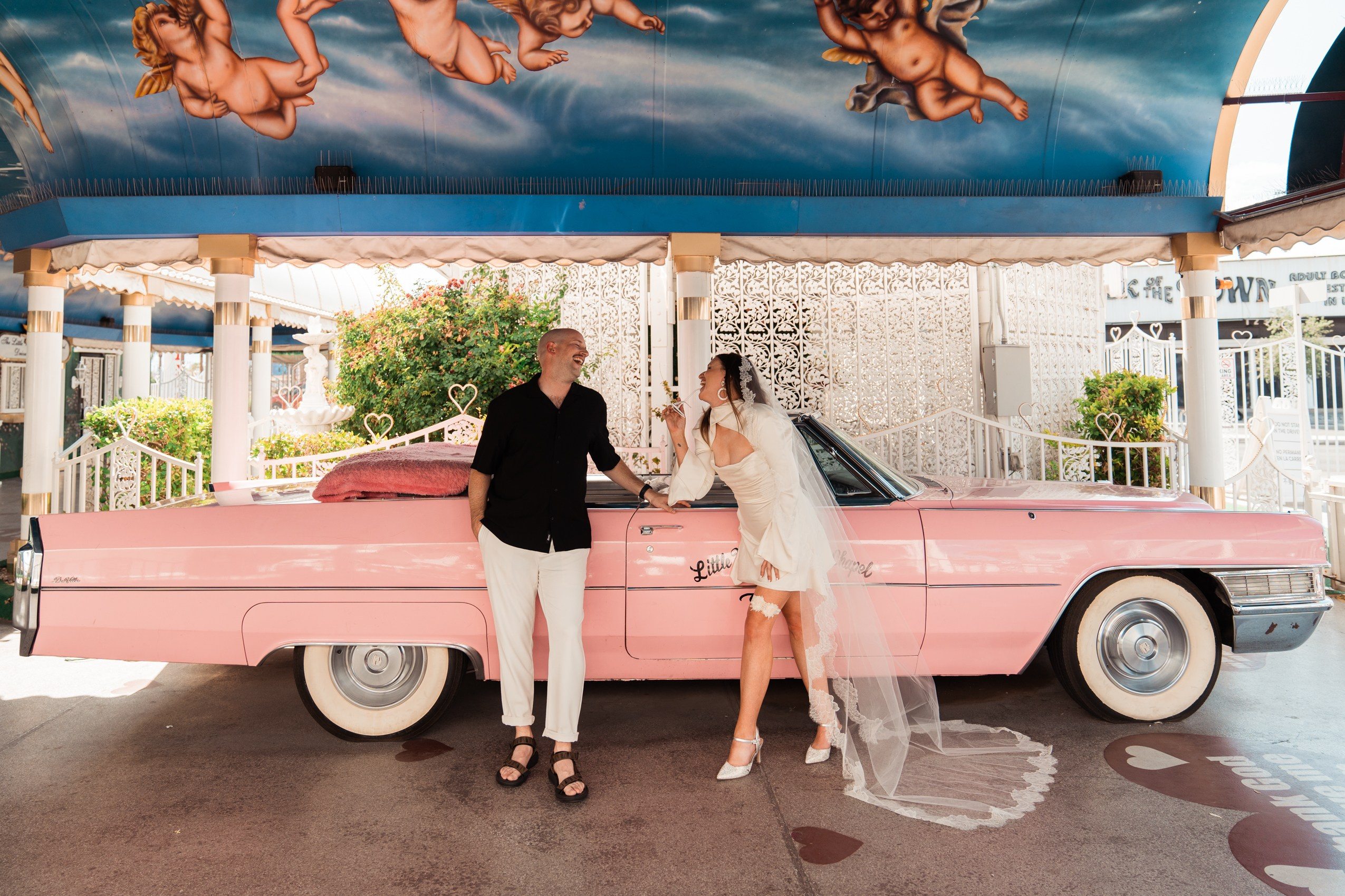 Nikki&Aaron. Wedding & elopement photographer Viktoriya Kravtsov. Las Vegas