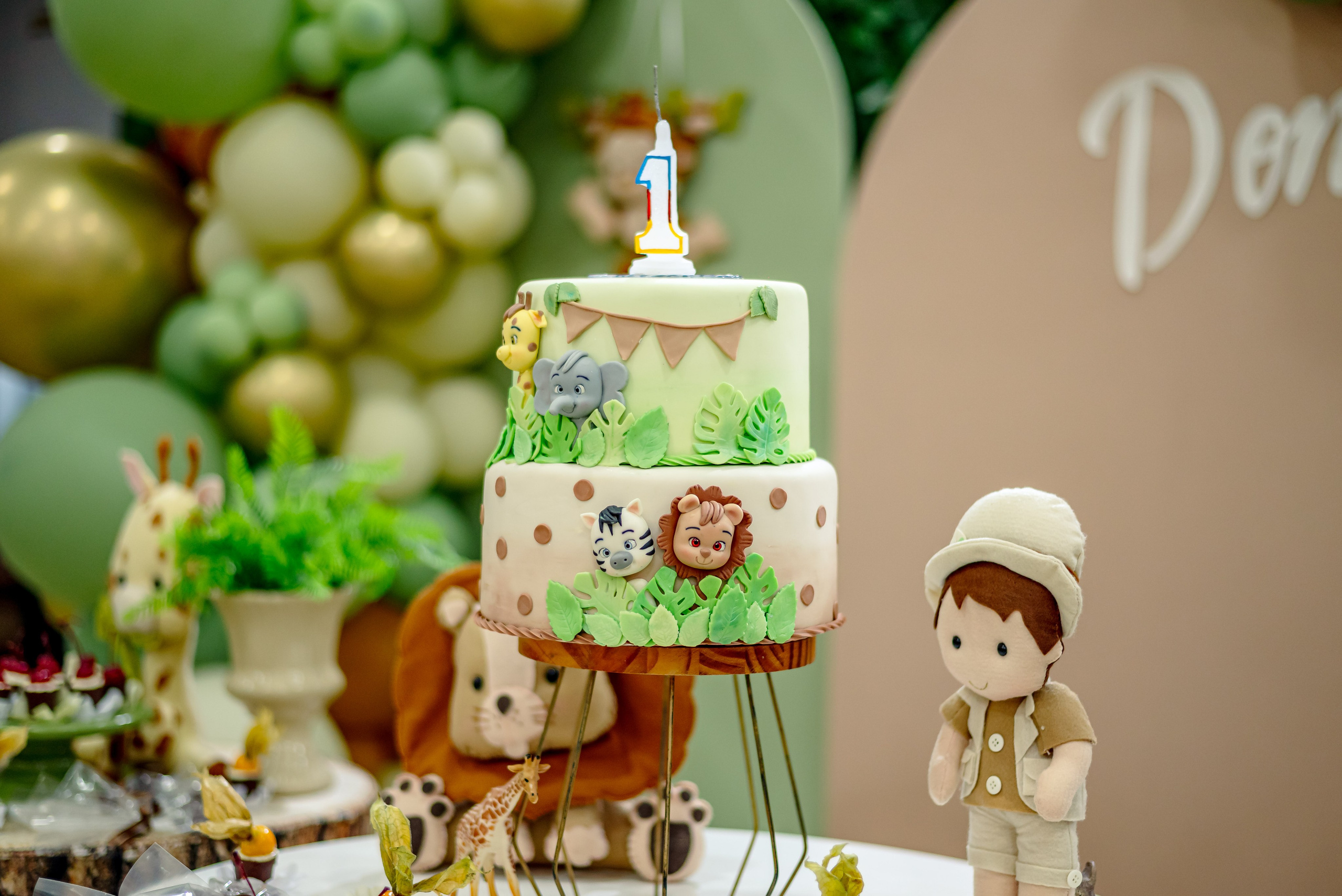 Dom 1 aninho. Wedding photographer Ana Koshi