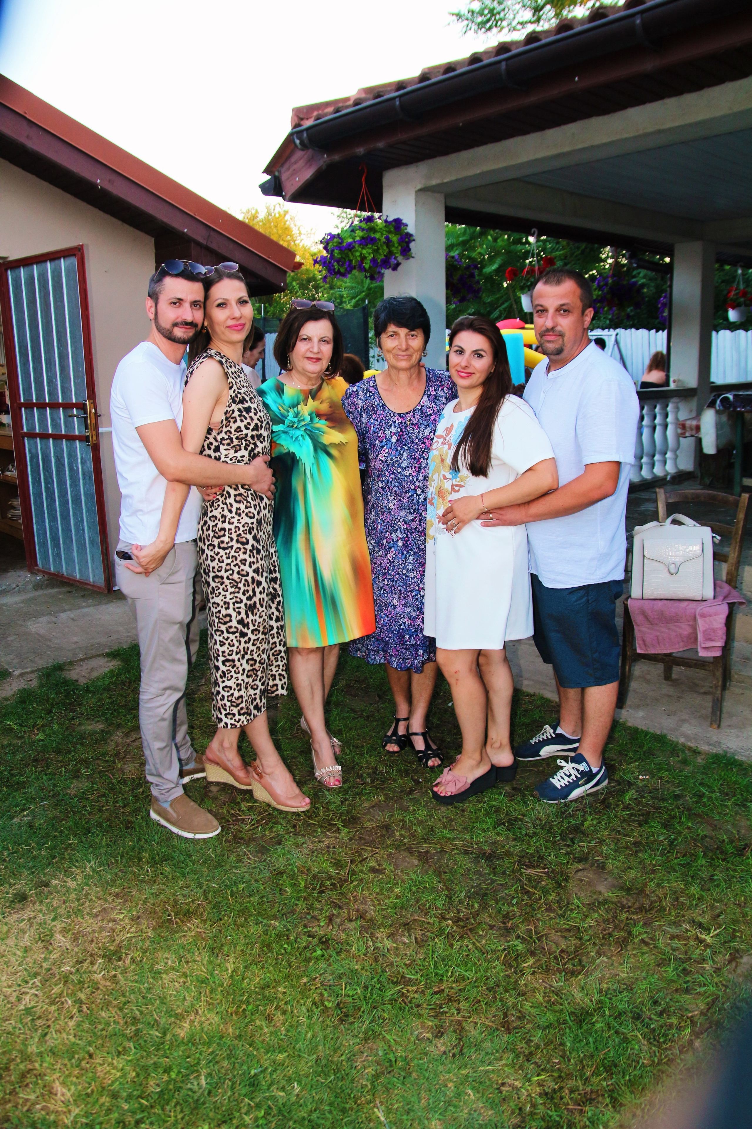 BYZO MEDIA. PETRU BYZO - family and children photographer in ROMANIA