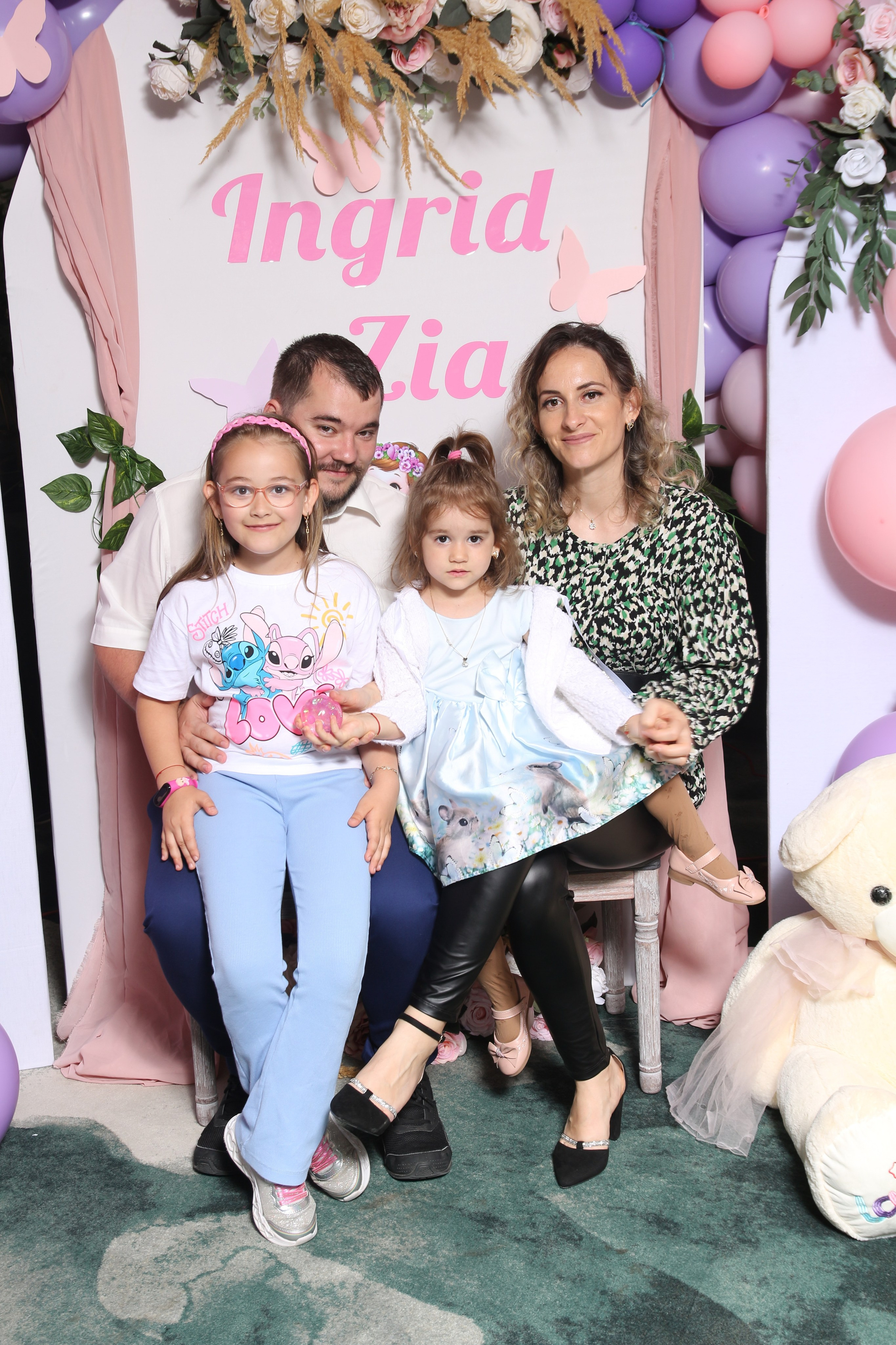 BYZO MEDIA. PETRU BYZO - family and children photographer in ROMANIA