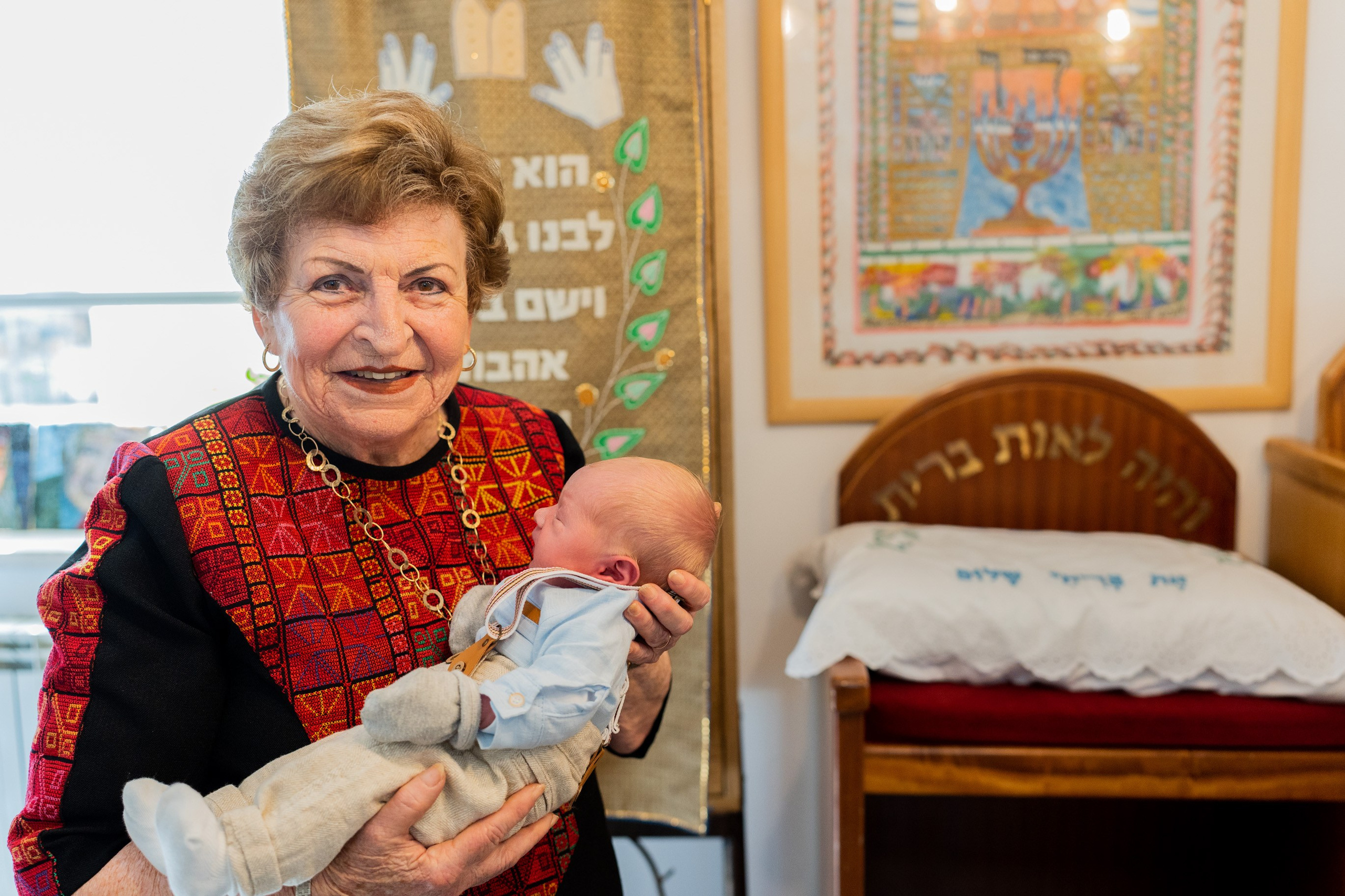 משפחת ברנד. יוסף מזרחי צילום חתונה, ברית וזוגיות. צלם מקצועי שאוהב להוציא אתכם הכי יפים ברגעים הכי מרגשים