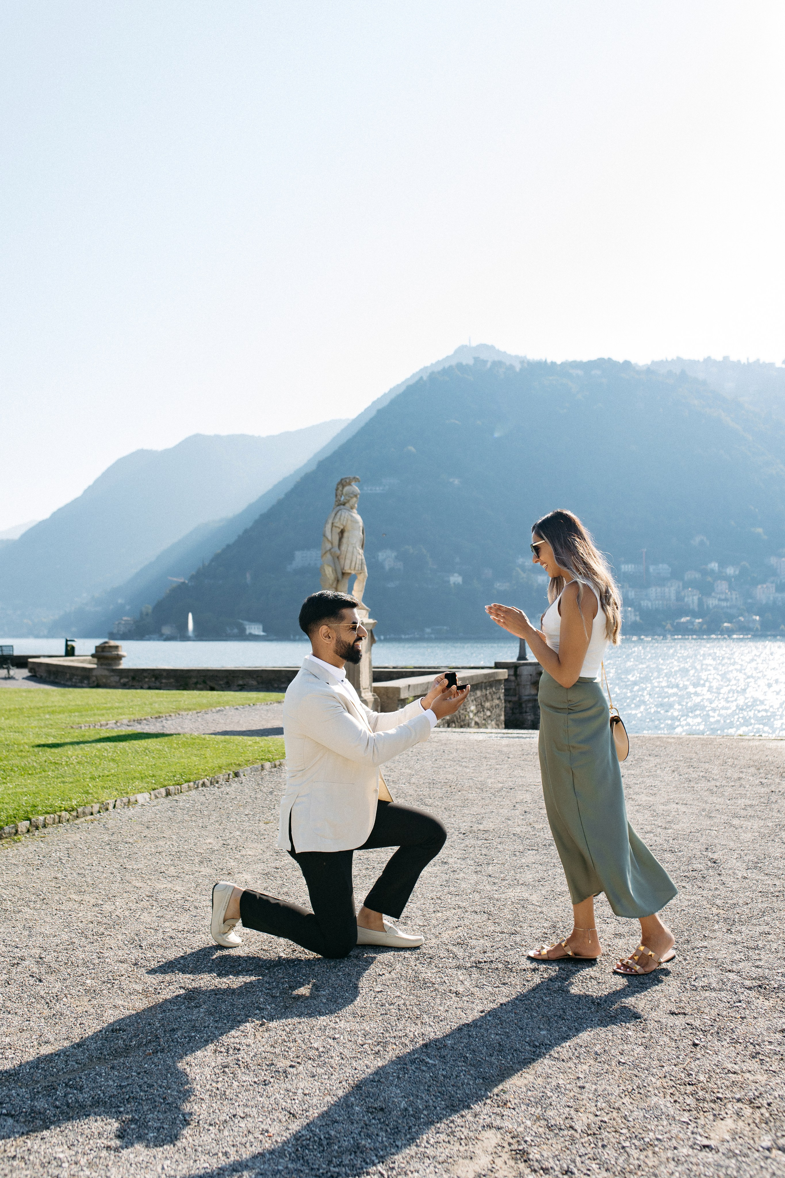 She said yes 💍. Wedding photographer in Italy