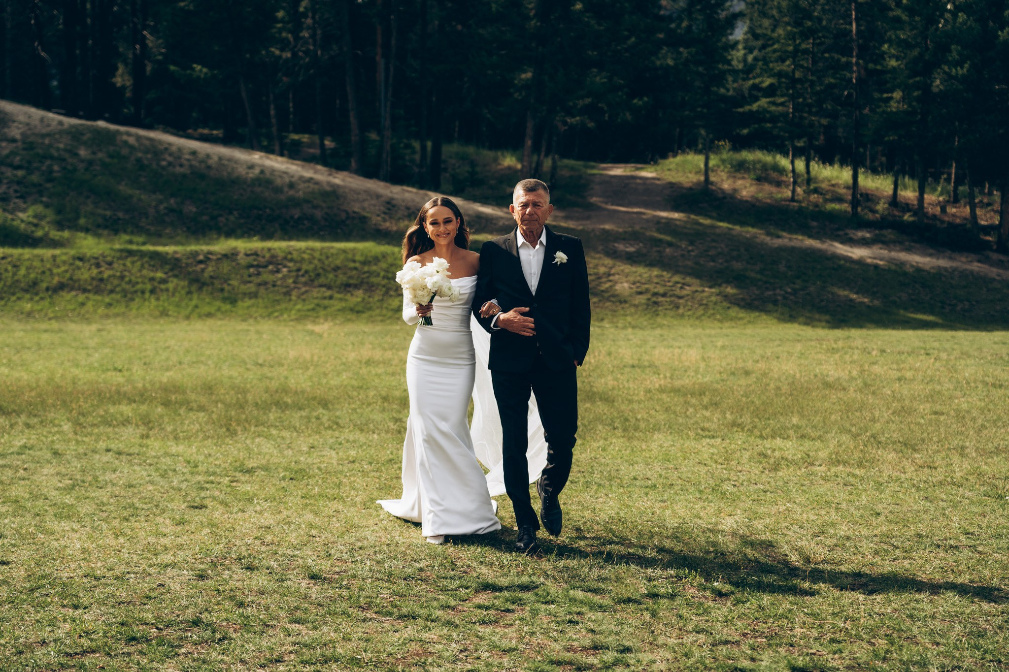 Wedding. Wedding and family photographer in Calgary Kate Beliaeva