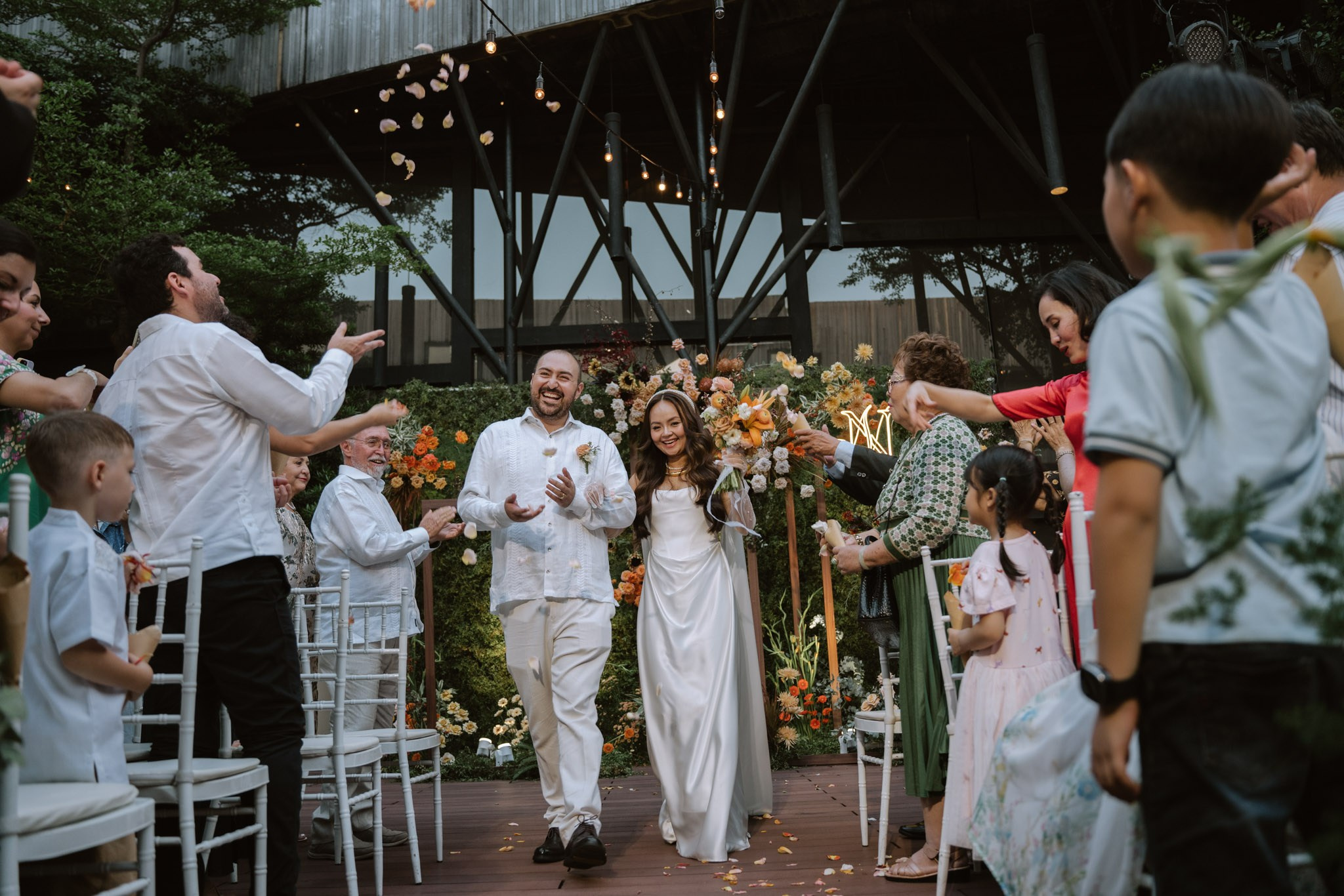 NICOLAS & LUCIE. WEDDING PHOTOGRAPHER IN VIETNAM
