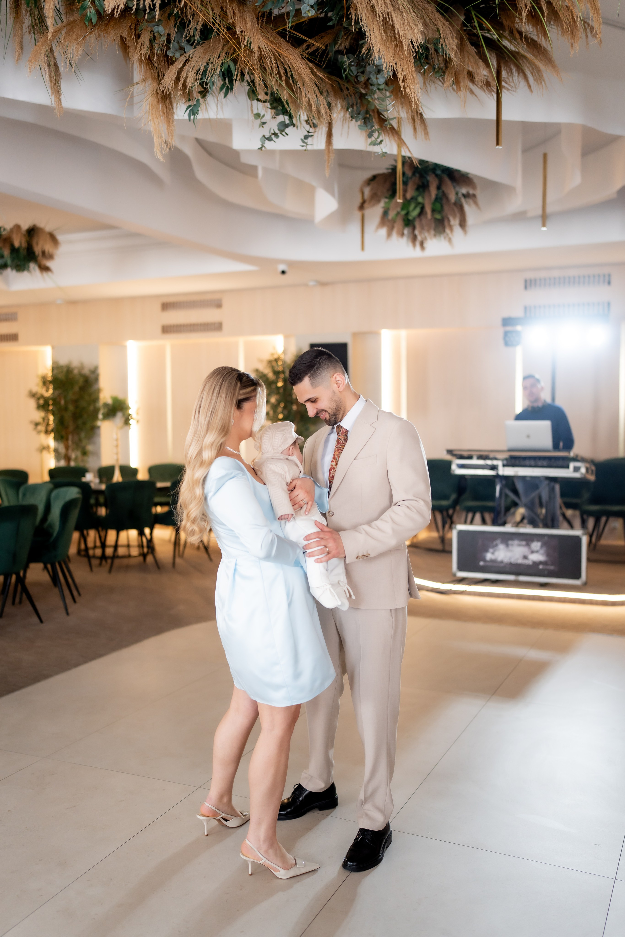 Mateo. Mark Fazakas — Wedding Photographer