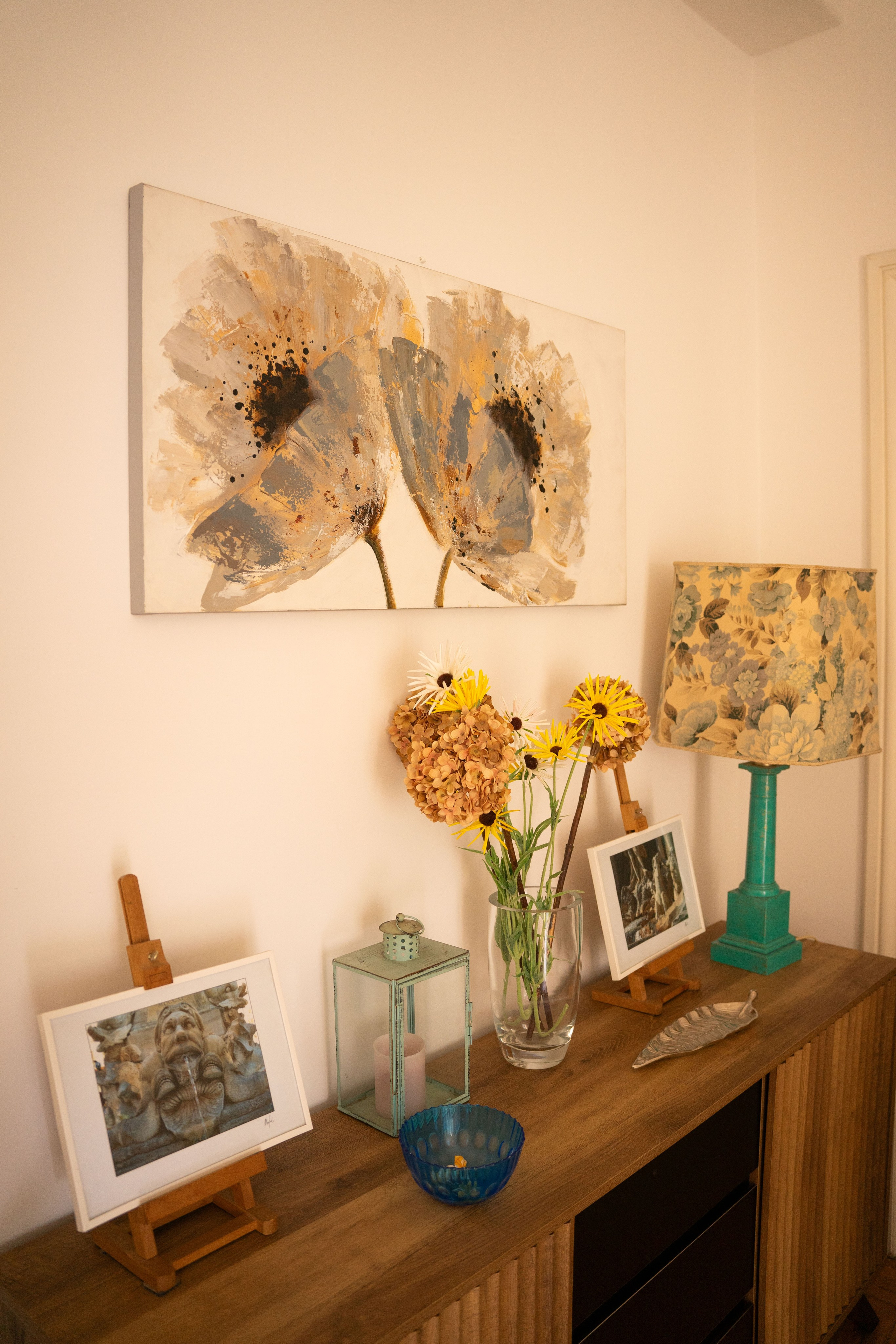 Rome Airbnb. Hotel and travel photographer