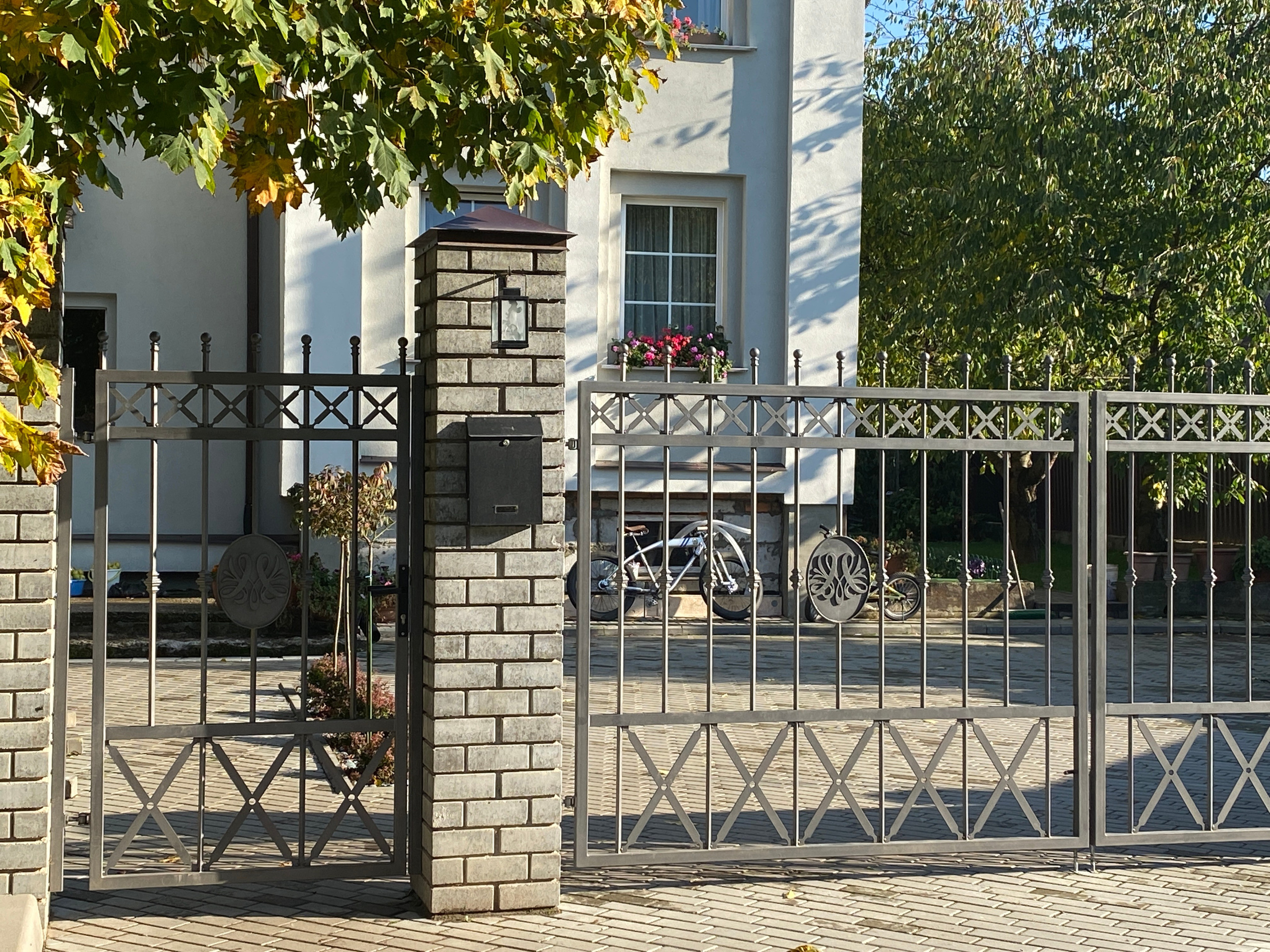 Коммерческие проекты Марии Тарлецкой. Скульптор кузнец Мария Тарлецкая