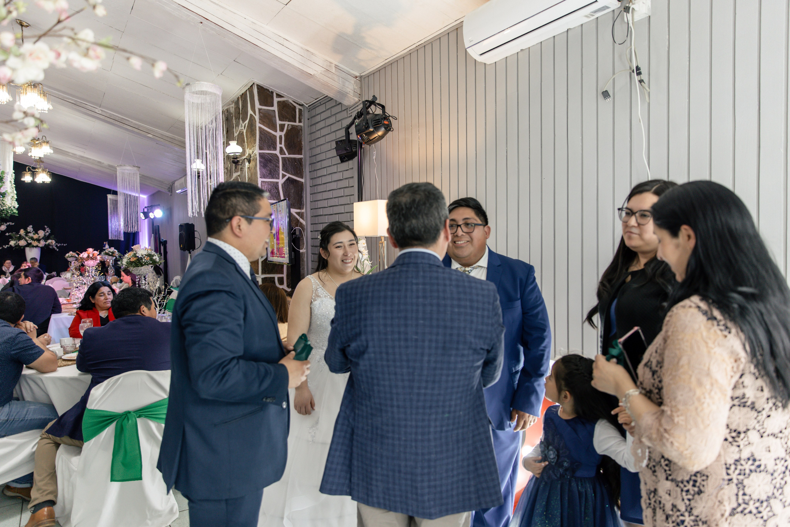 Johana y Edgar. Dinka & Emilio - El arte de preservar lo que no se repite