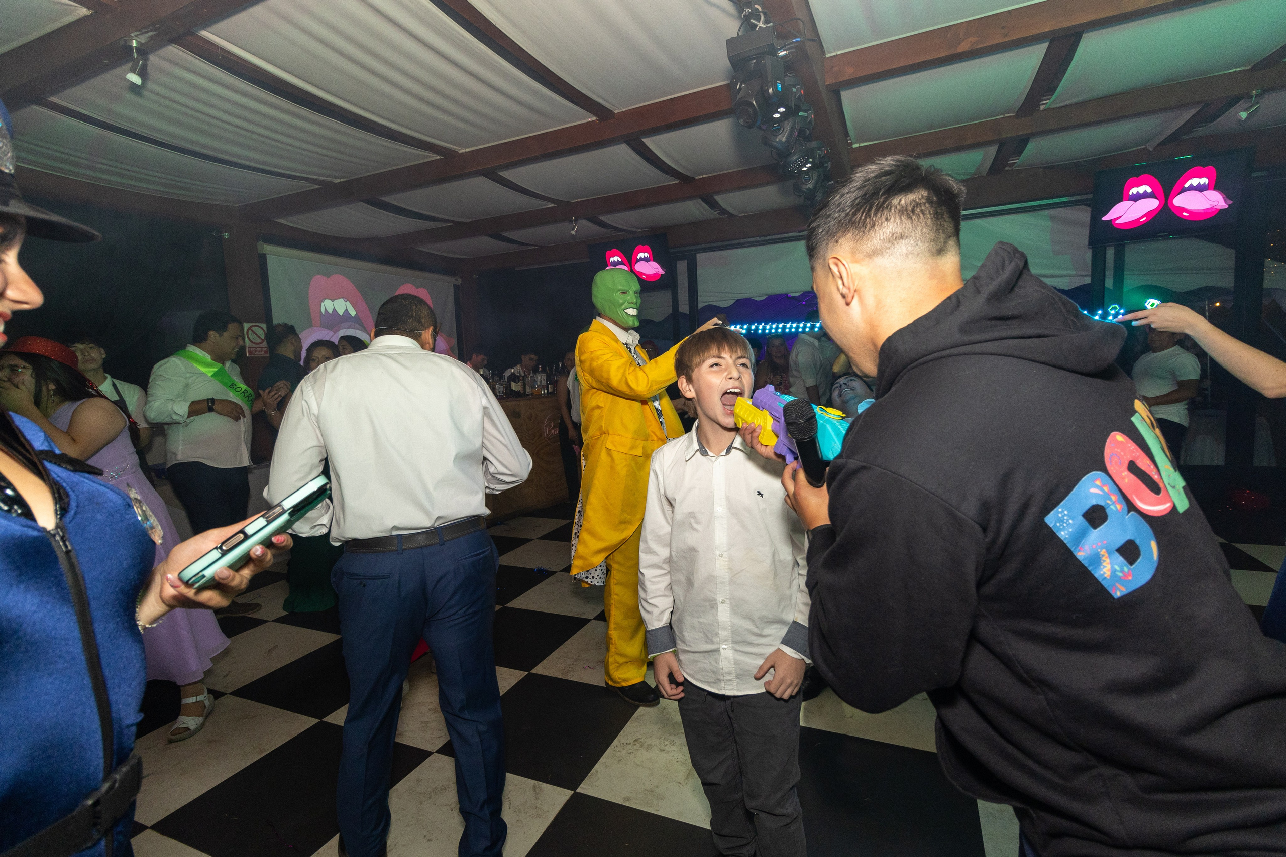 Katherin y Daniel. Dinka & Emilio - El arte de preservar lo que no se repite