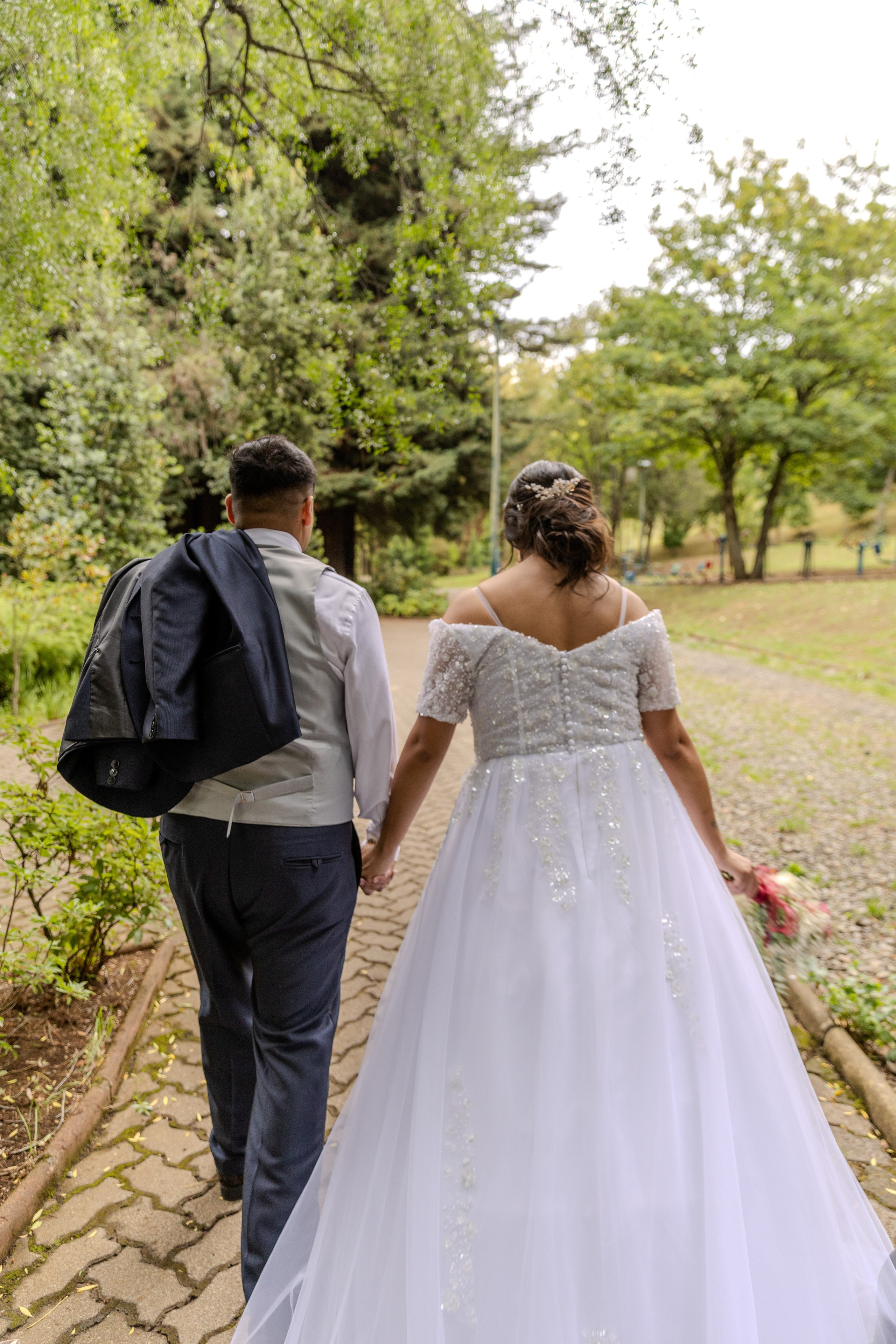 Yoanna y Ricardo. Dinka & Emilio - El arte de preservar lo que no se repite