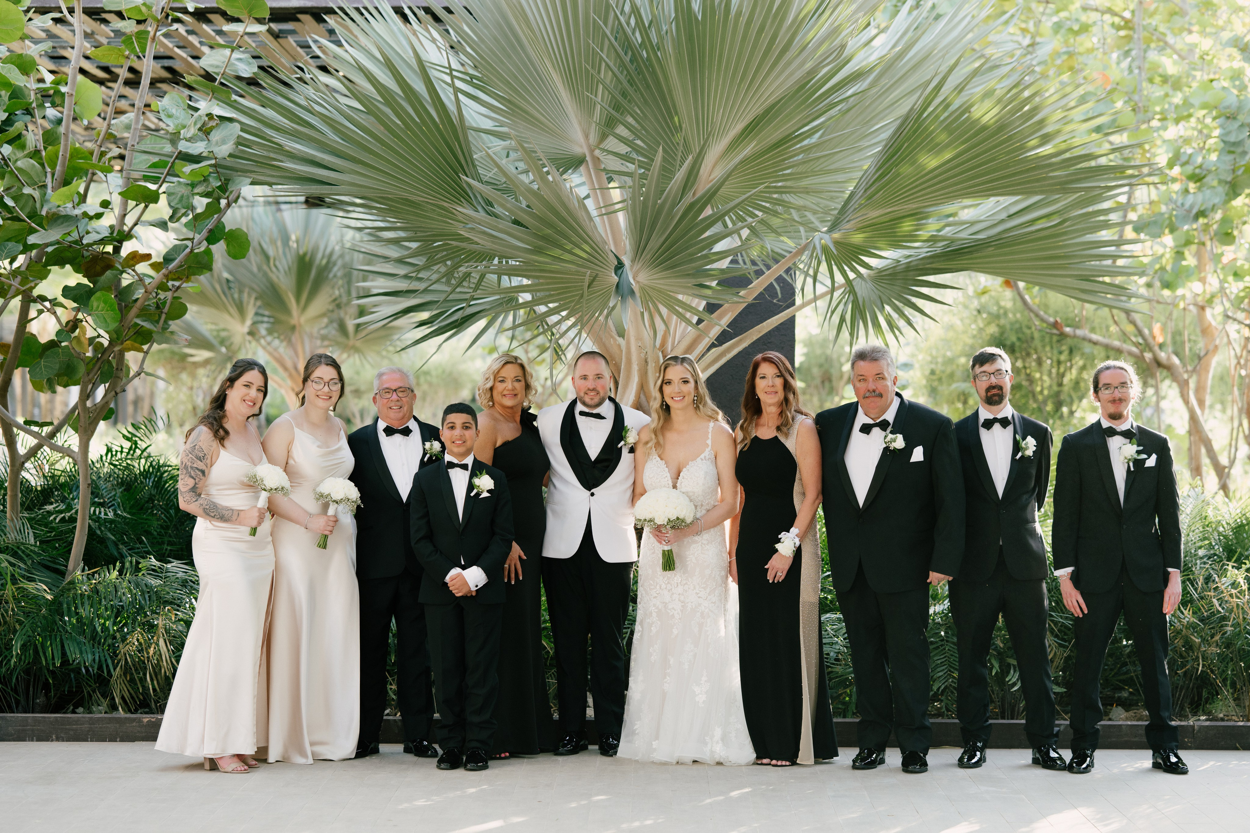 Lakin&Gregory. Punta cana wedding family fashion photographer dominican republic, destination wedding photographer, elopement photography Punta Cana