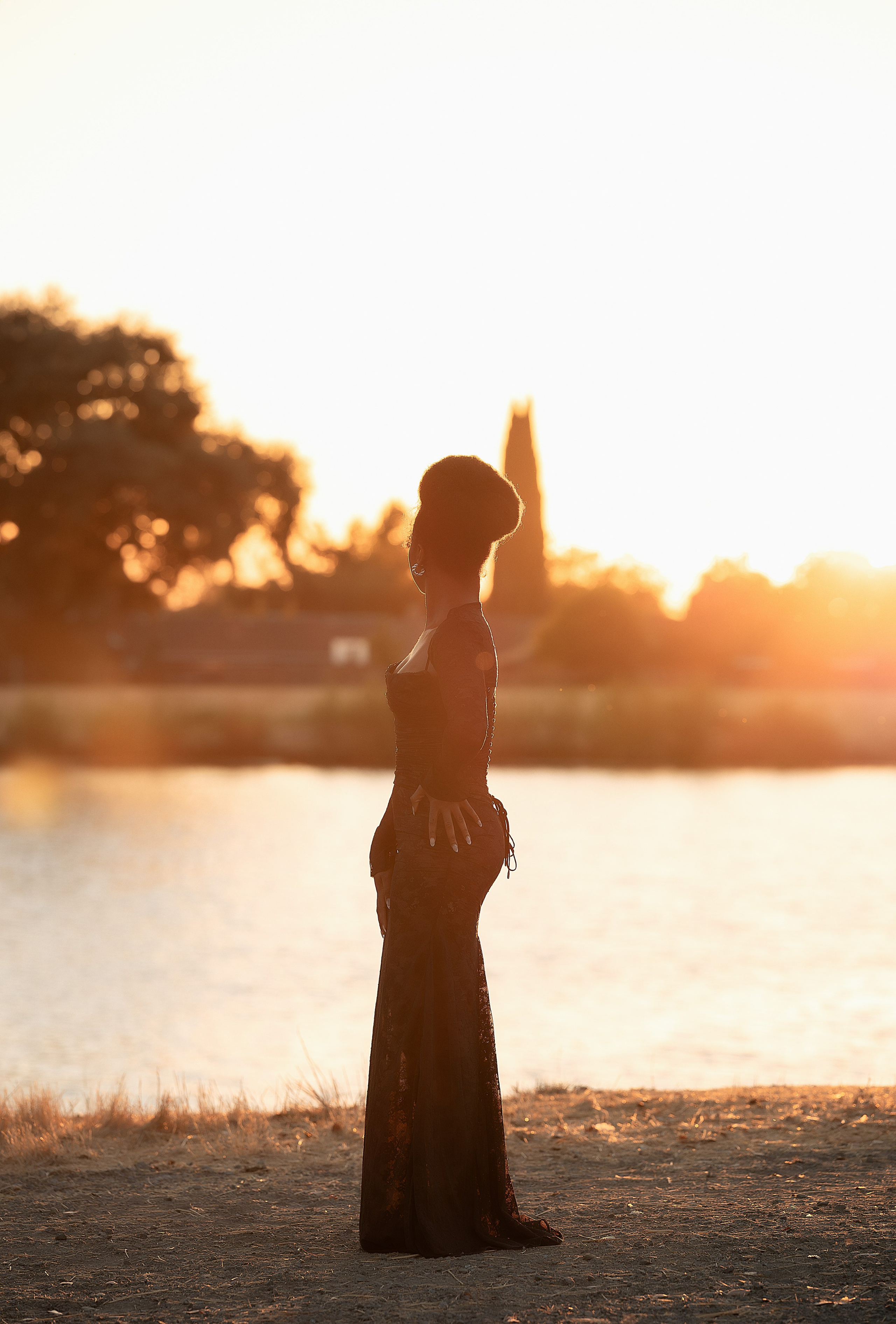 FEMALE PORTRAIT. Couples & Families photographer in Bay Area, San Jose, California