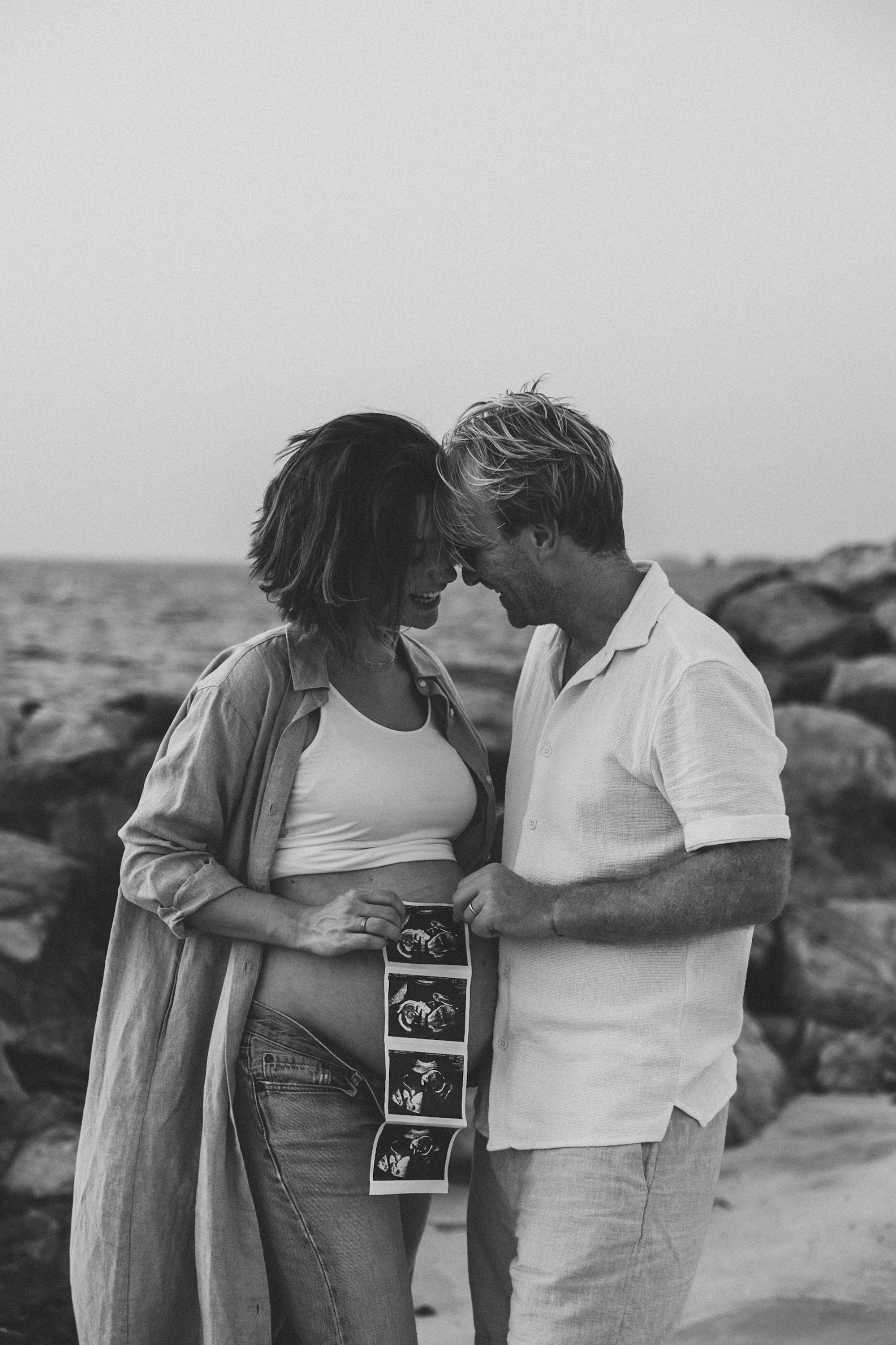 Maternity Session — Beach. Family Photographer in Dubai