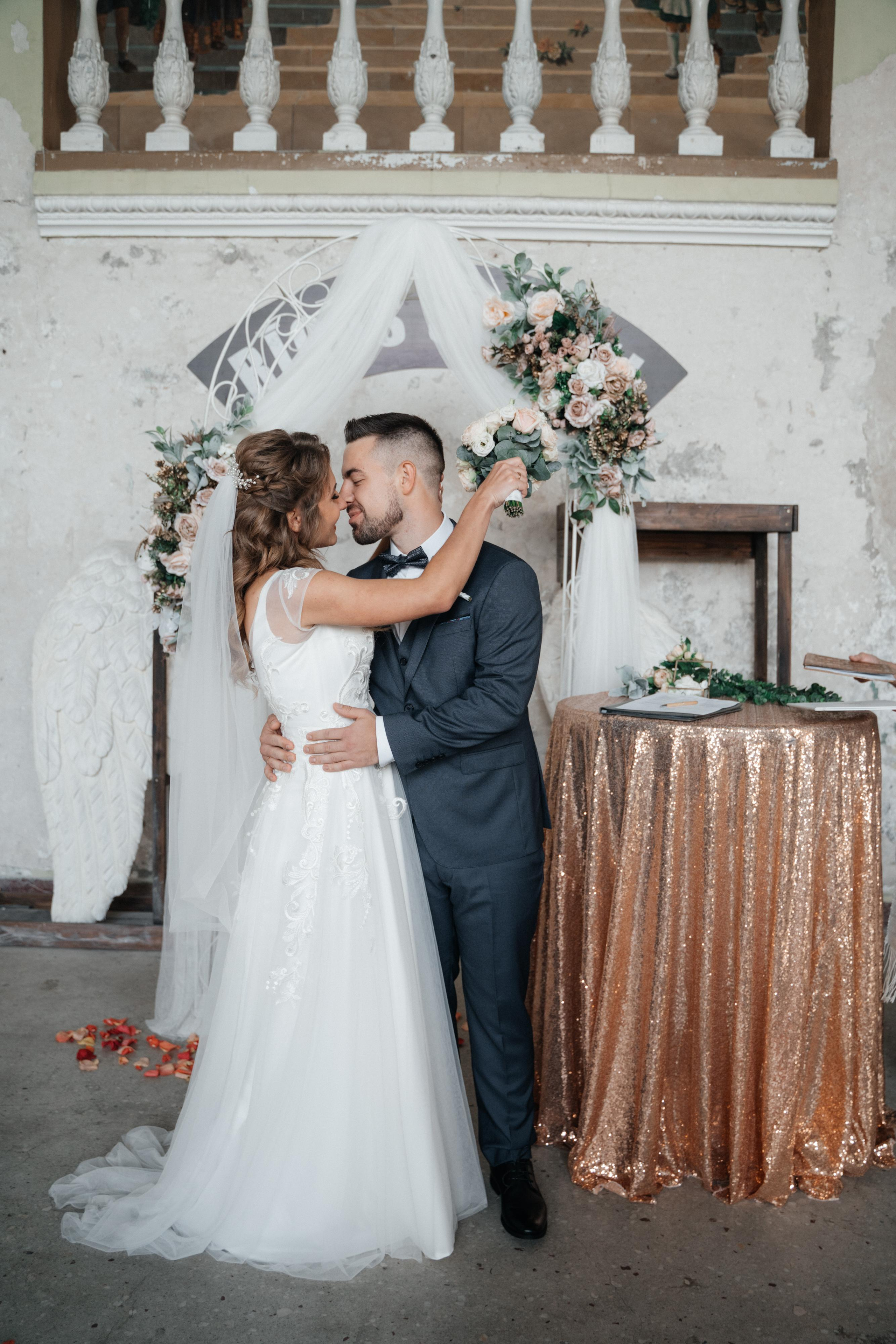 Olga & Igor. Wedding photographer in Marbella, Estepona, Malaga, Gibraltar, Cadiz — Valentina Abrazey