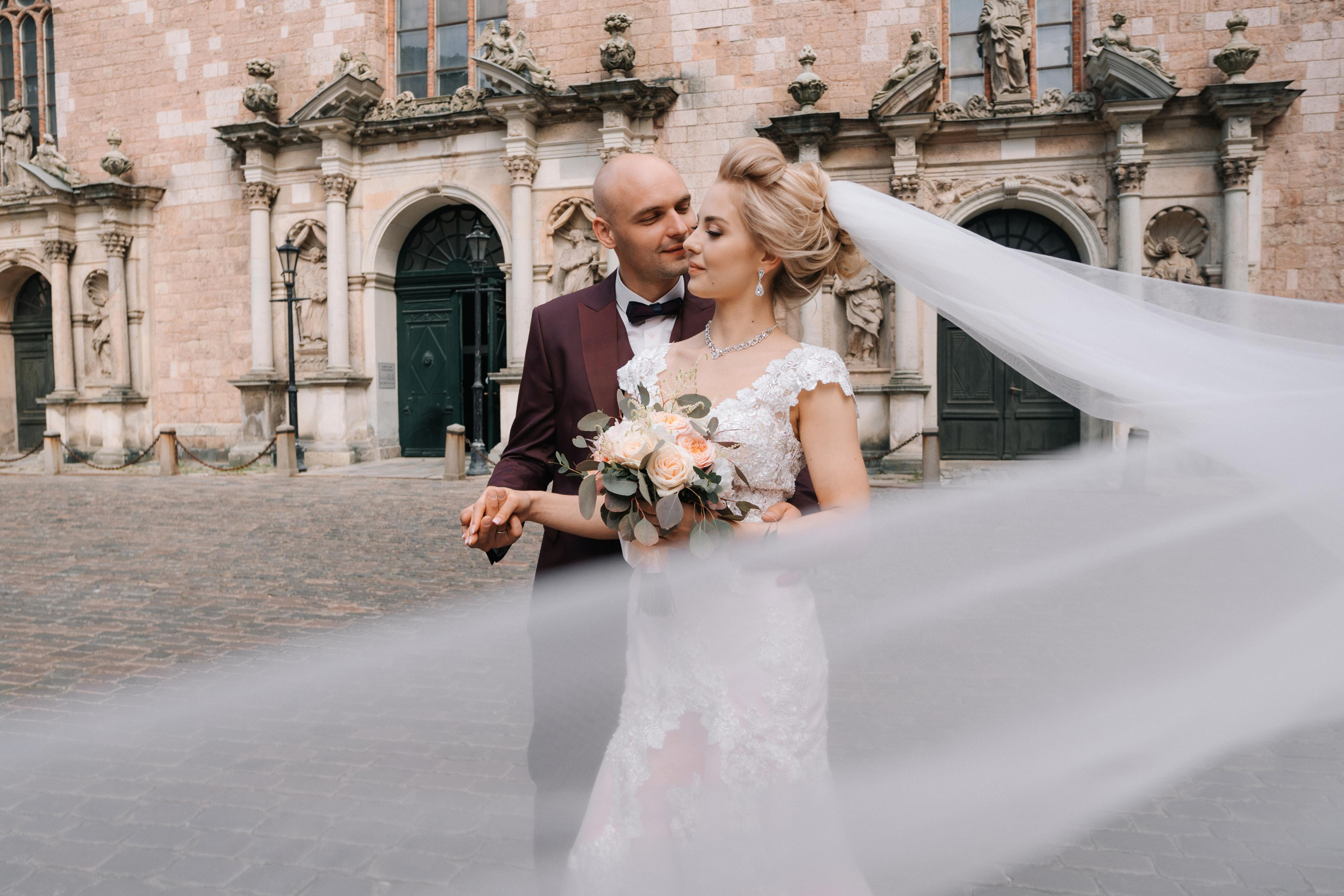 Valeria & Alex. Wedding photographer in Marbella, Estepona, Malaga, Gibraltar, Cadiz — Valentina Abrazey