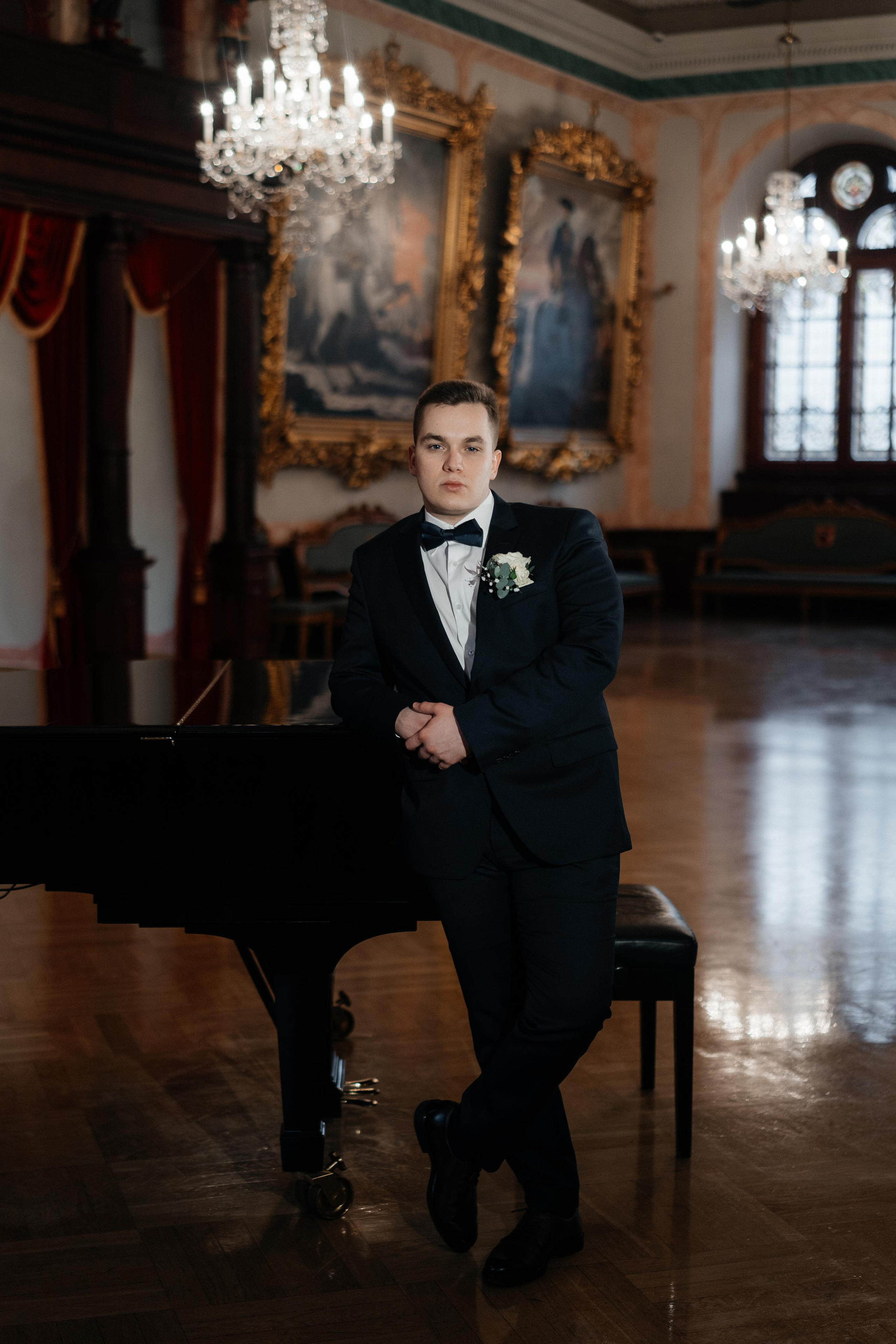 Erika & Aiven. Wedding photographer in Marbella, Estepona, Malaga, Gibraltar, Cadiz — Valentina Abrazey