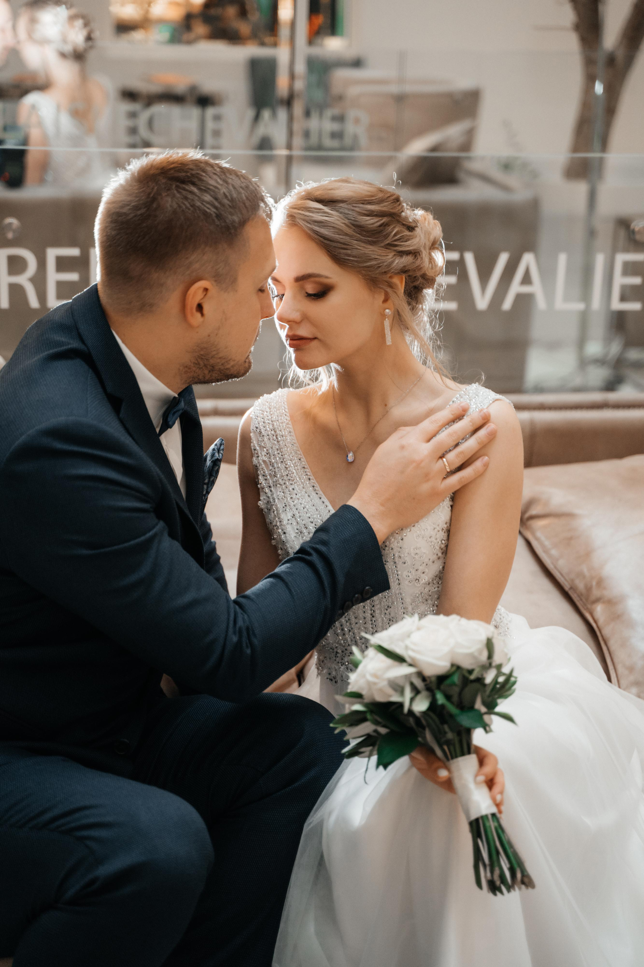 Alina & Martinsh. Wedding photographer in Marbella, Estepona, Malaga, Gibraltar, Cadiz — Valentina Abrazey