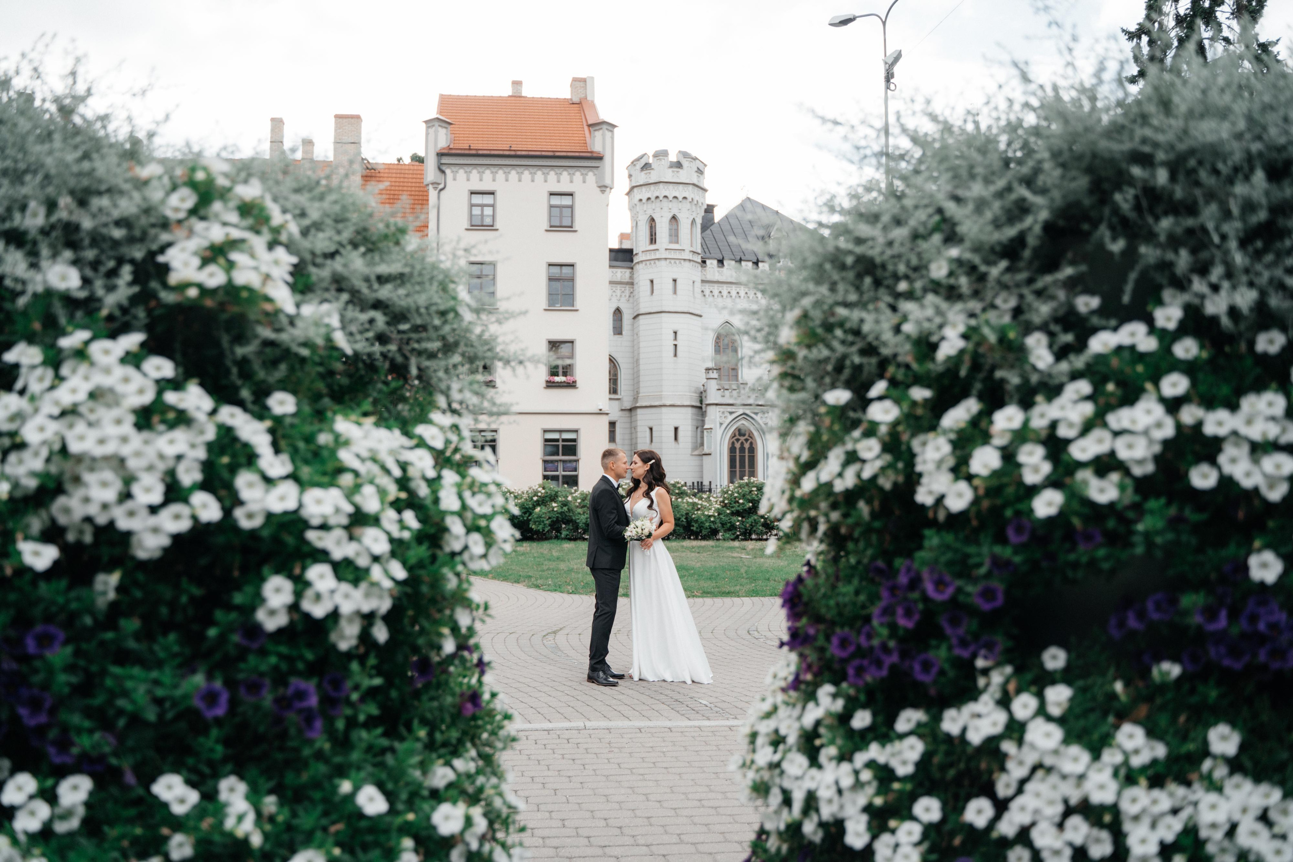 Olga & Oleg. Wedding photographer in Marbella, Estepona, Malaga, Gibraltar, Cadiz — Valentina Abrazey