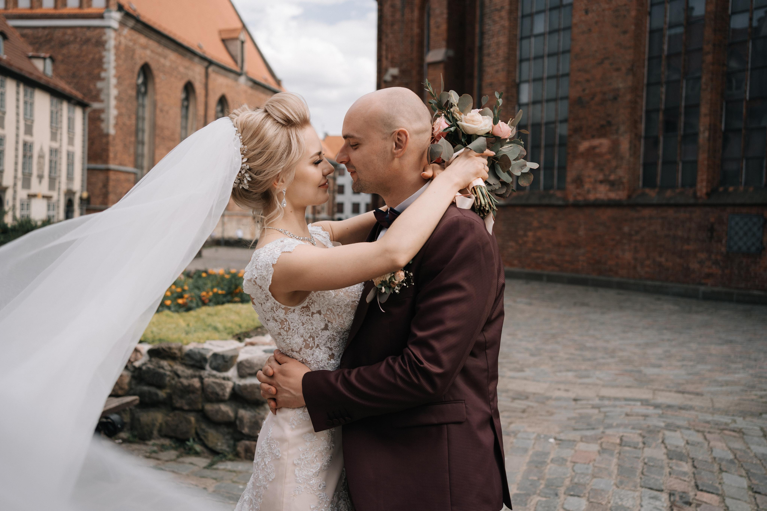 Valeria & Alex. Wedding photographer in Marbella, Estepona, Malaga, Gibraltar, Cadiz — Valentina Abrazey