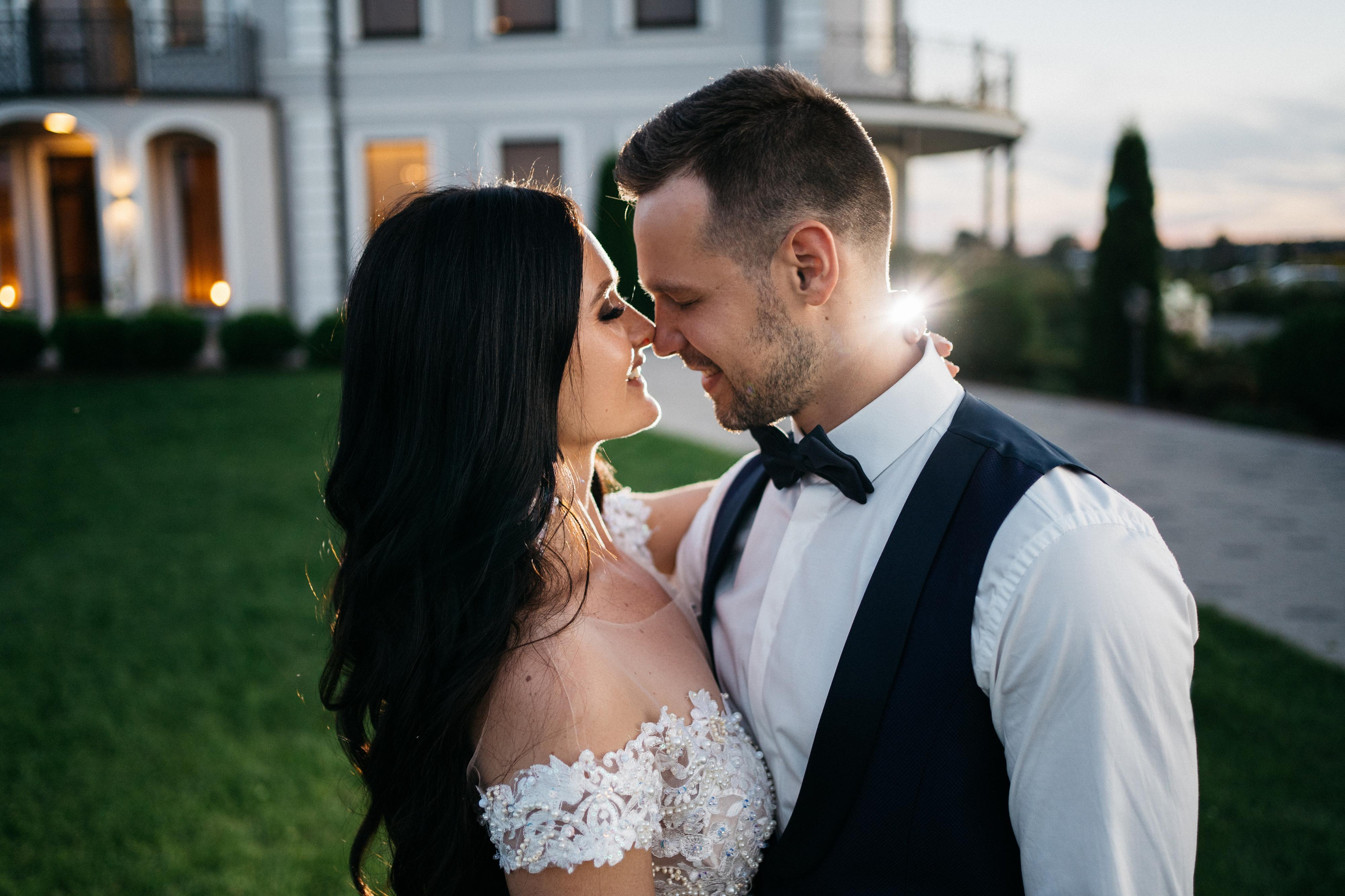 Alina & Rostislav. Wedding photographer in Marbella, Estepona, Malaga, Gibraltar, Cadiz — Valentina Abrazey