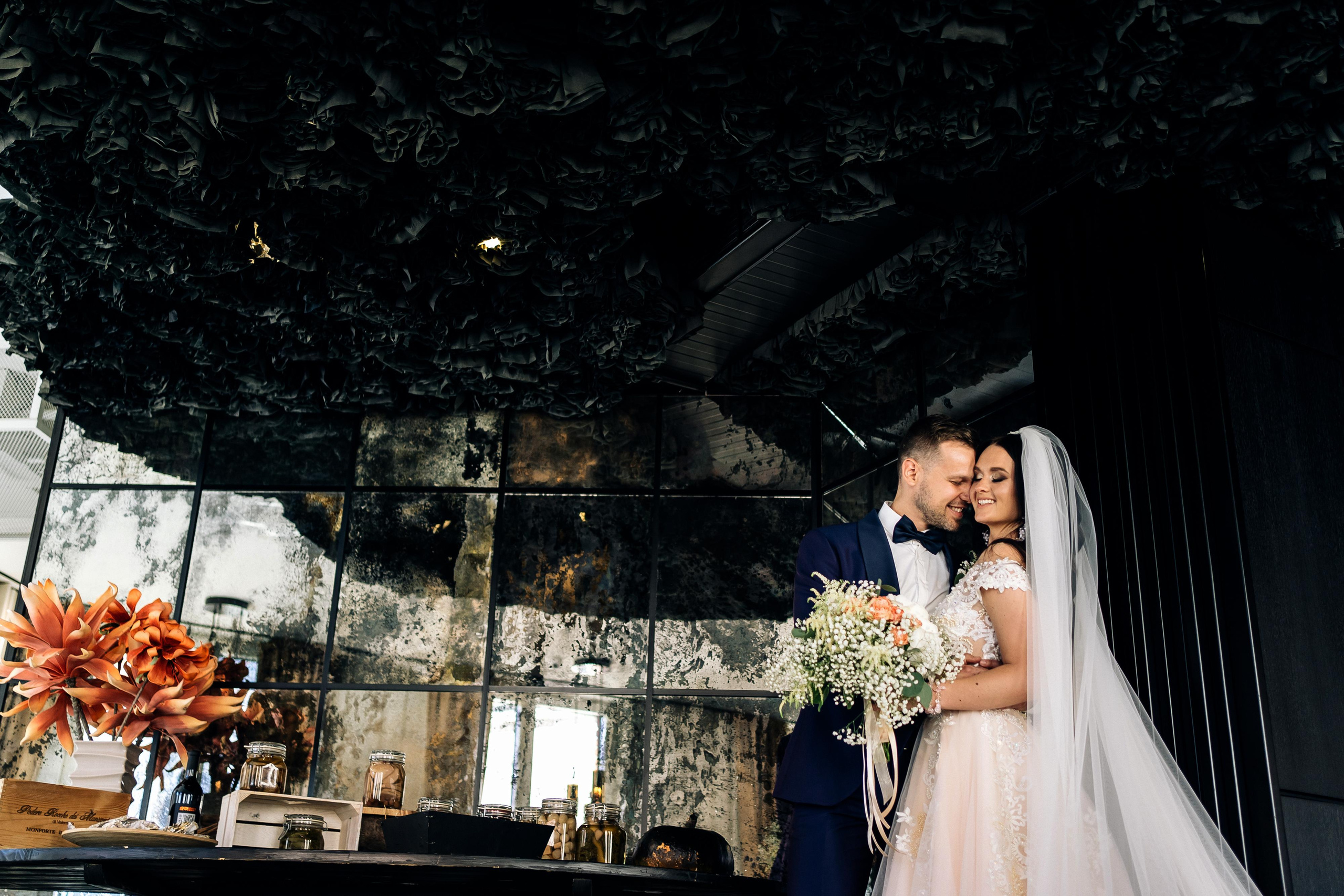 Alina & Rostislav. Wedding photographer in Marbella, Estepona, Malaga, Gibraltar, Cadiz — Valentina Abrazey