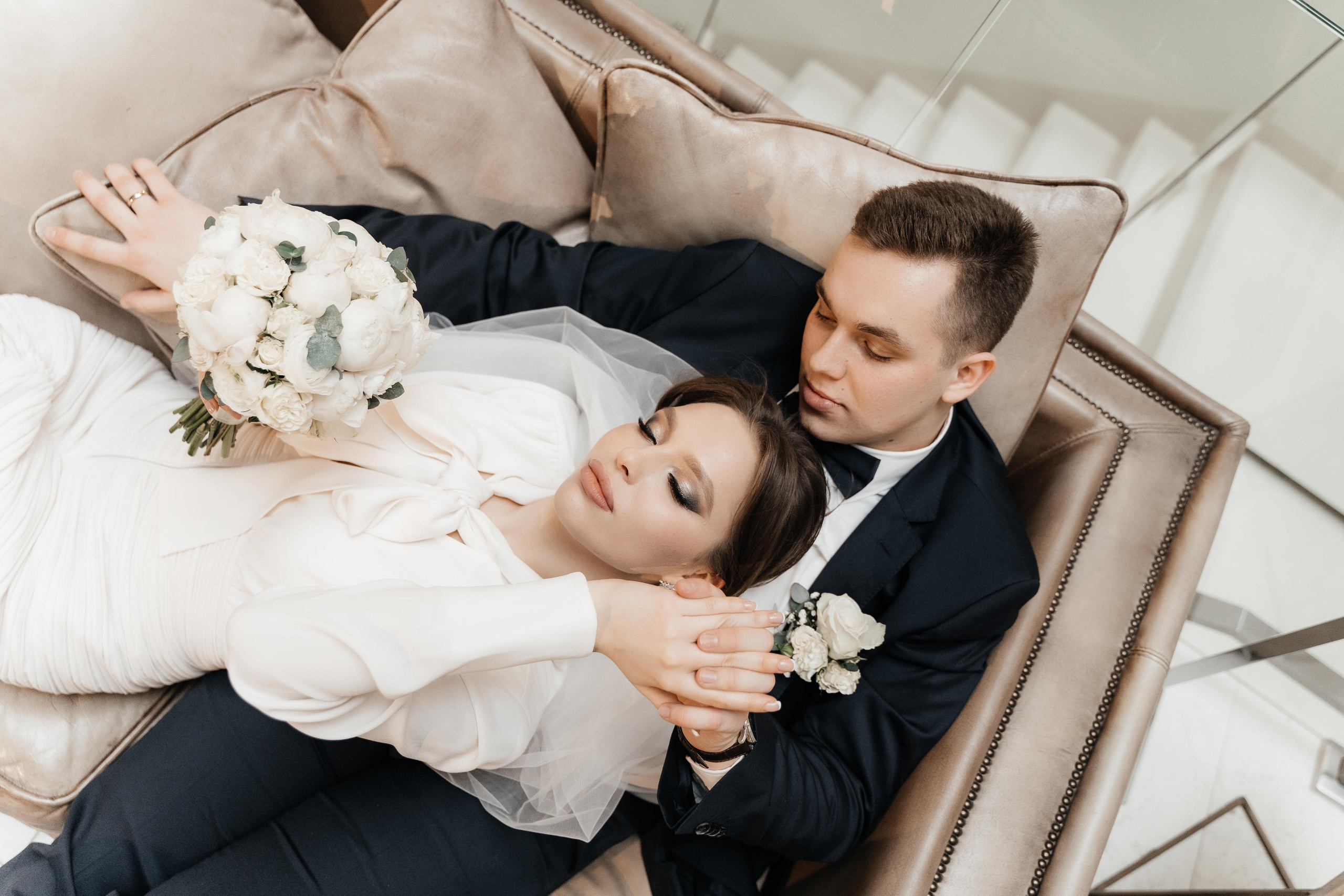 Erika & Aiven. Wedding photographer in Marbella, Estepona, Malaga, Gibraltar, Cadiz — Valentina Abrazey