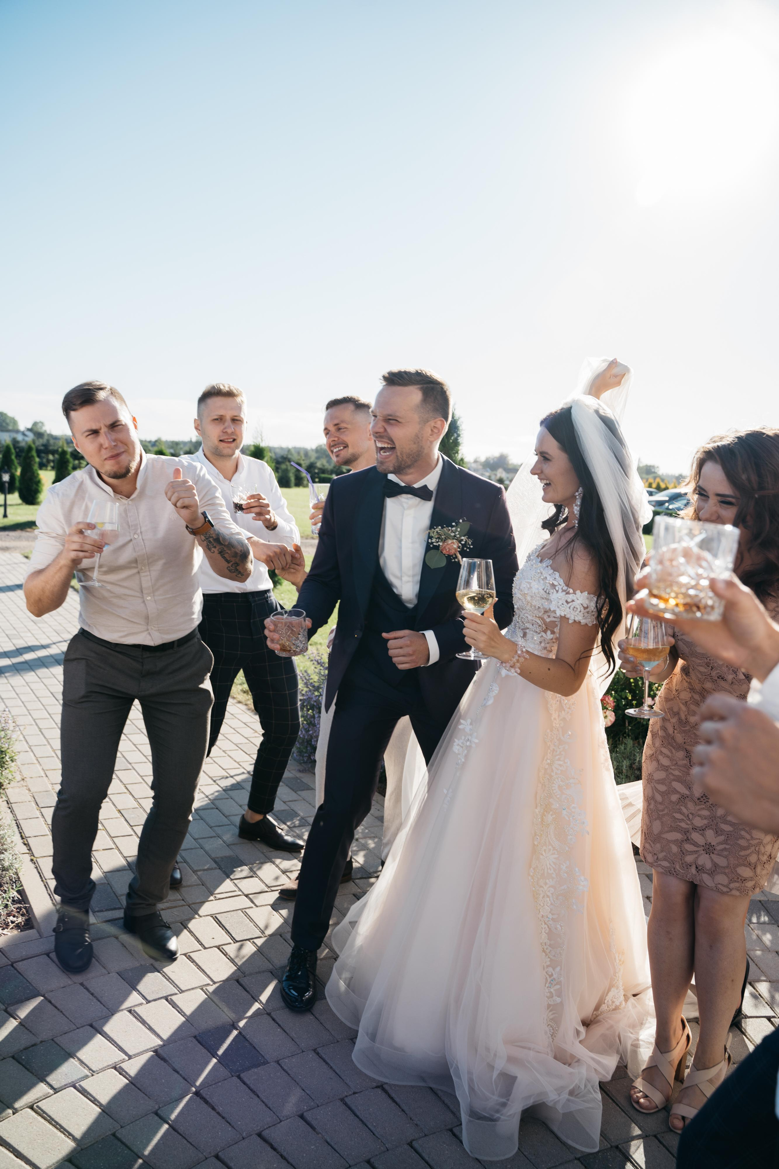 Alina & Rostislav. Wedding photographer in Marbella, Estepona, Malaga, Gibraltar, Cadiz — Valentina Abrazey