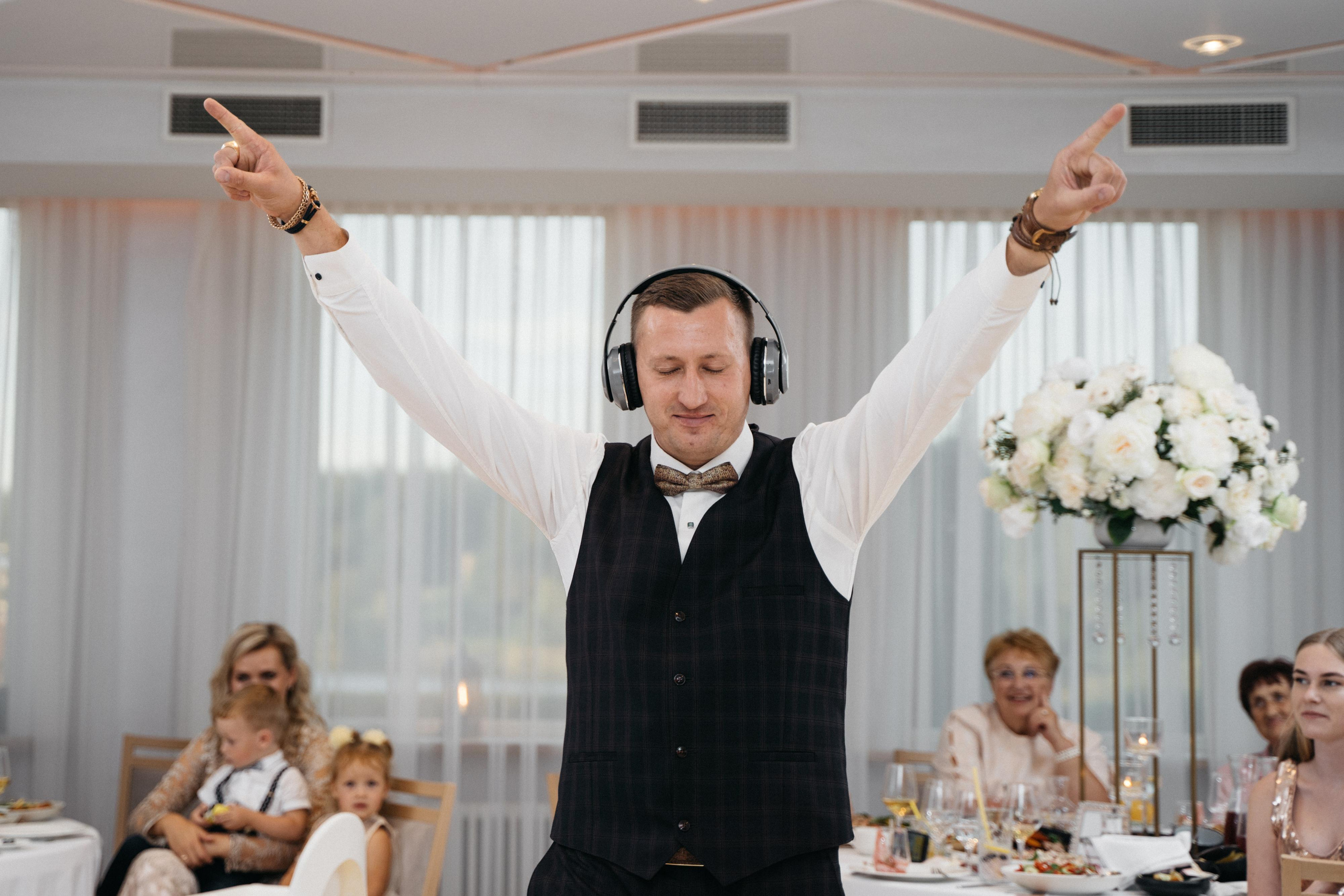 Alina & Rostislav. Wedding photographer in Marbella, Estepona, Malaga, Gibraltar, Cadiz — Valentina Abrazey