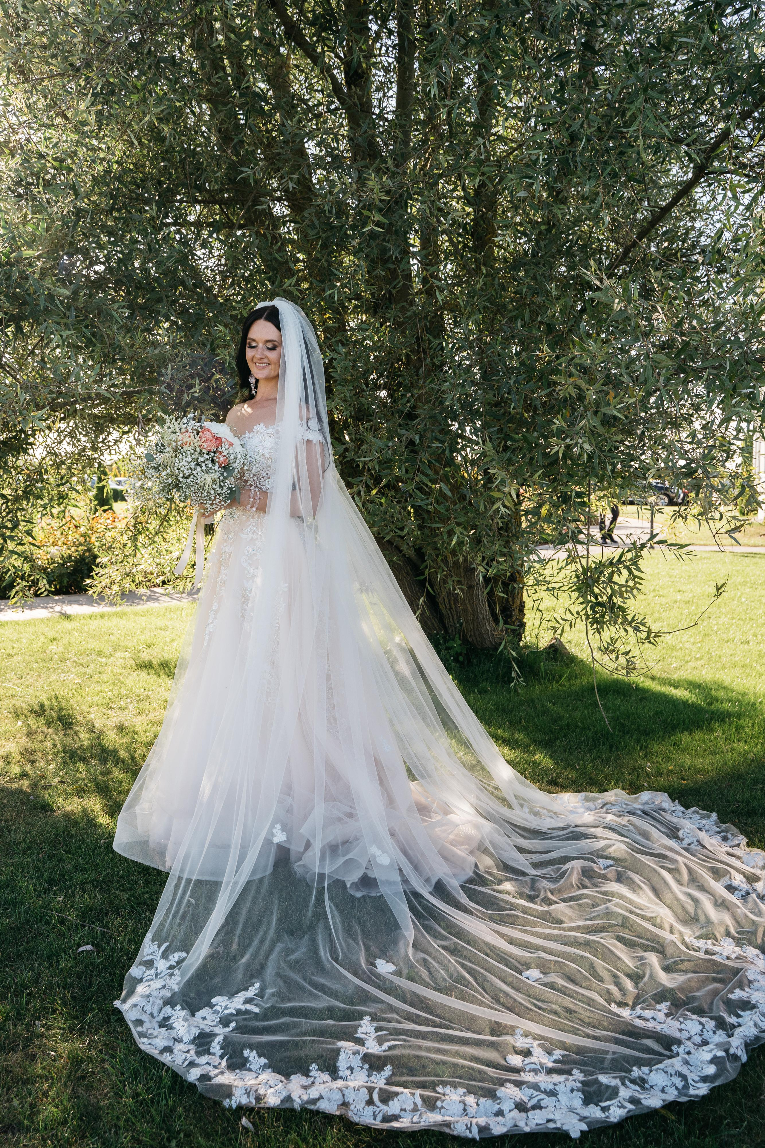 Alina & Rostislav. Wedding photographer in Marbella, Estepona, Malaga, Gibraltar, Cadiz — Valentina Abrazey